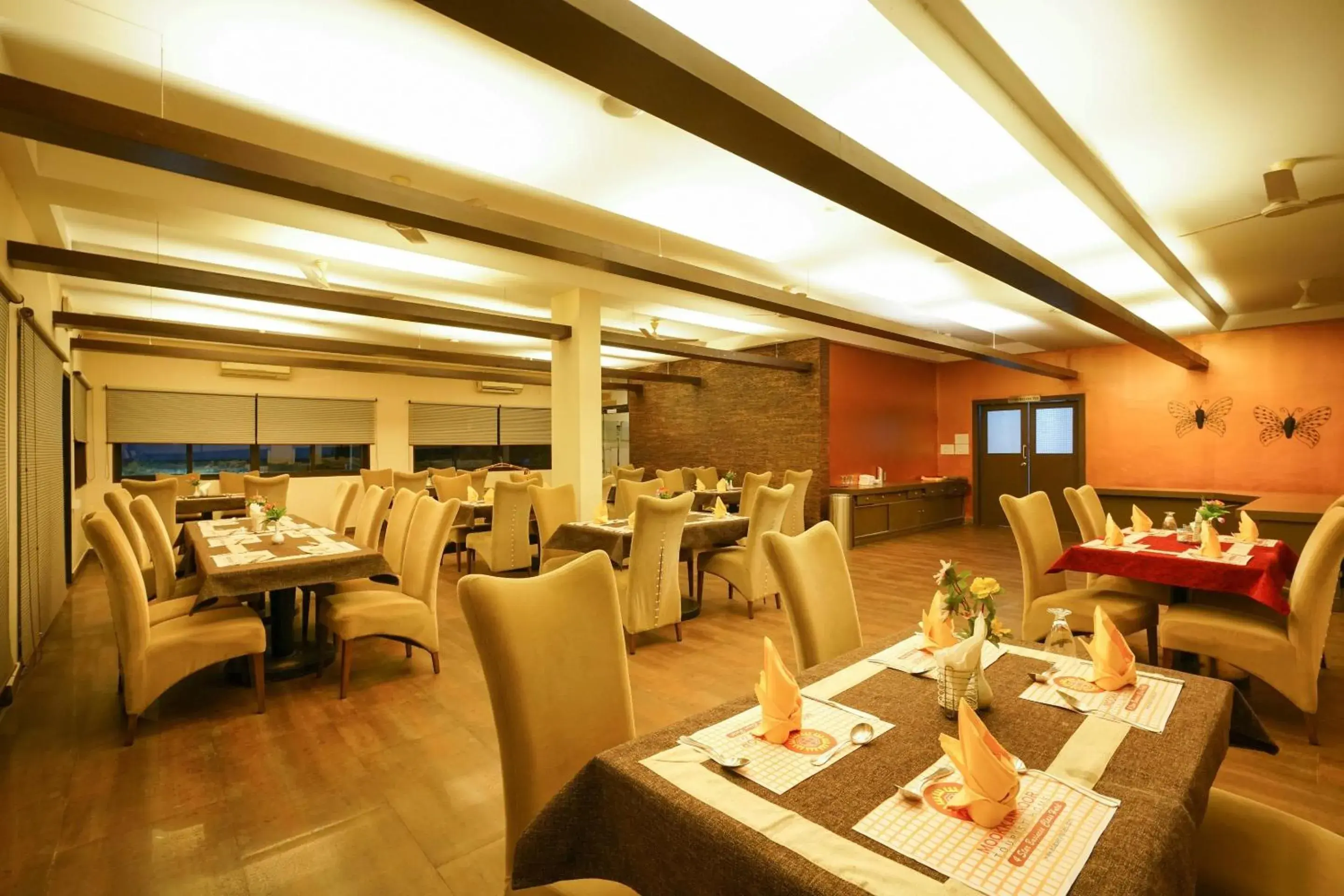 Restaurant/places to eat in Townhouse Mookkannoor Tourist Home Restaurant/places to eat in Townhouse Mookkannoor Tourist Home