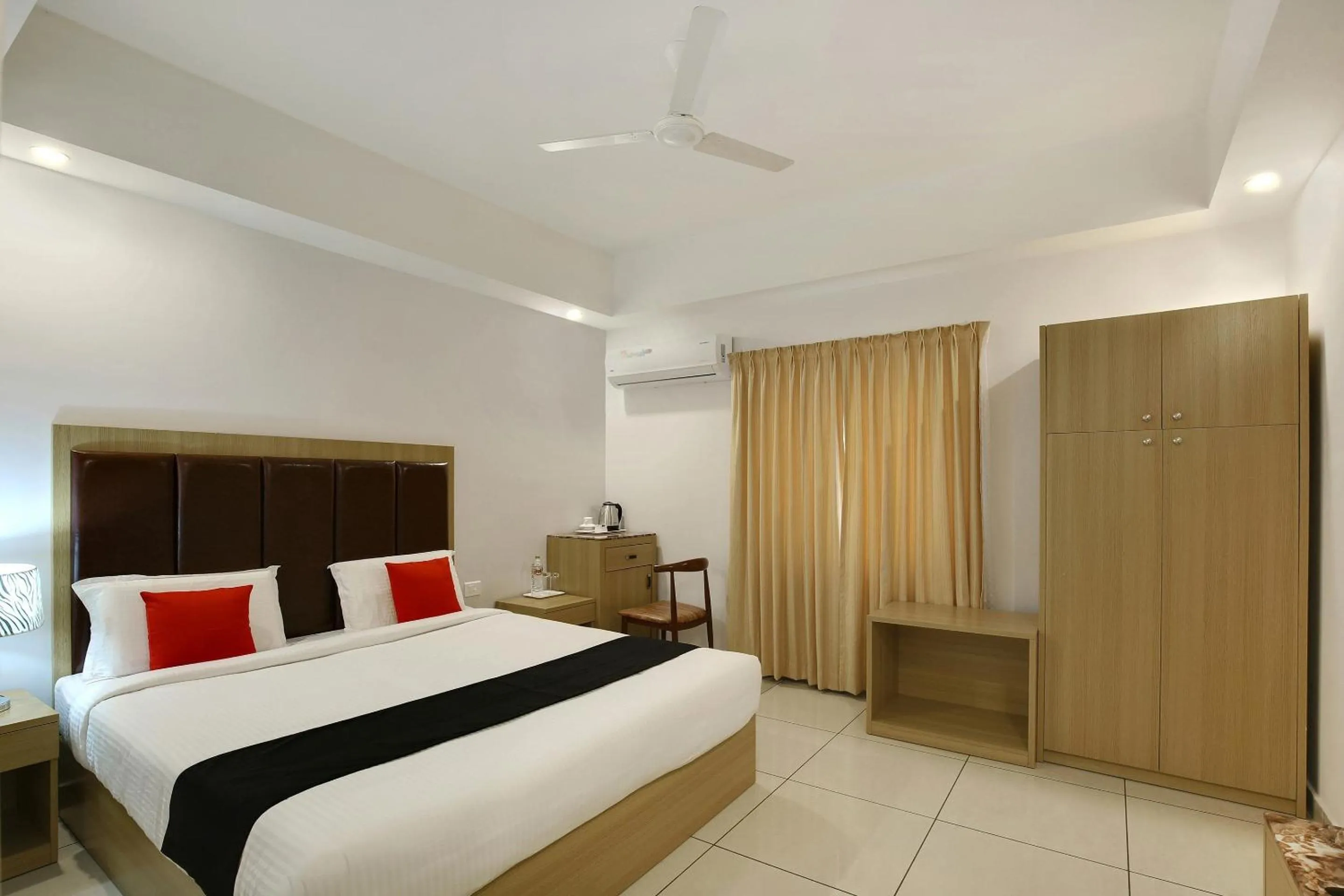 Bedroom, Bed in Super Townhouse Edasserys Kalamassery Tourist Home