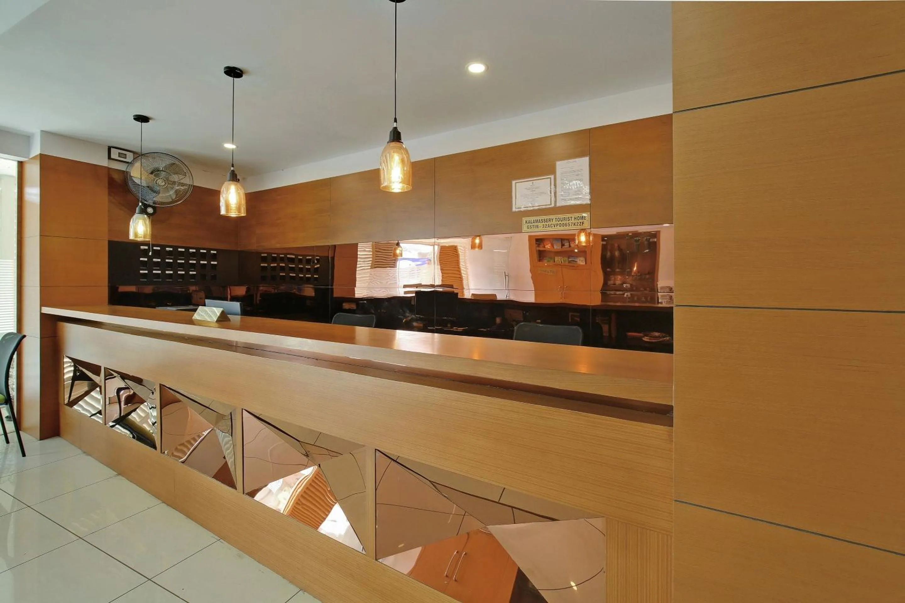 Lobby or reception in Super Townhouse Edasserys Kalamassery Tourist Home