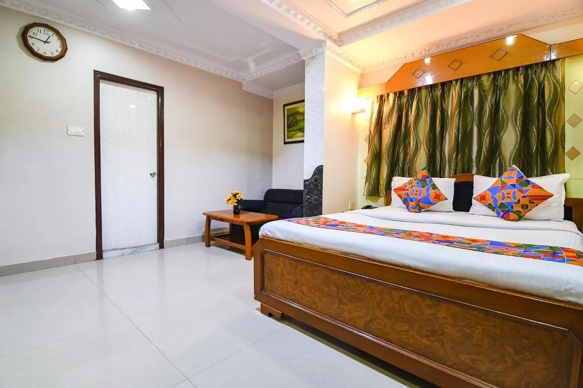 Bed in FabExpress Wild Orchid - 800m from Medica Superspecialty Hospital Bed in FabExpress Wild Orchid - 800m from Medica Superspecialty Hospital