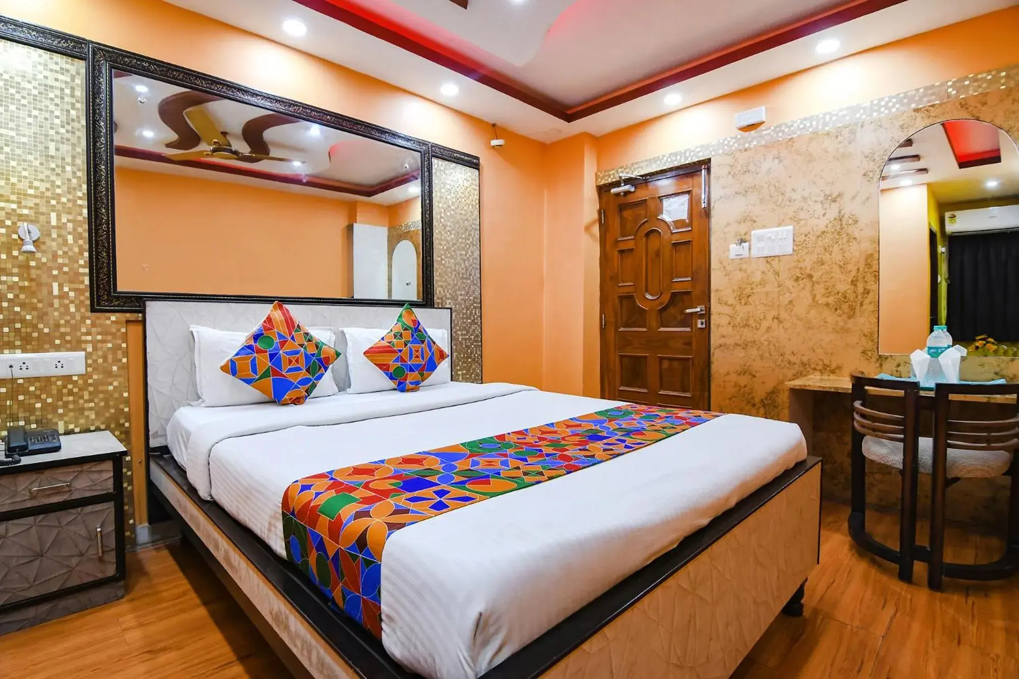 FabExpress Wild Orchid - 800m from Medica Superspecialty Hospital FabExpress Wild Orchid - 800m from Medica Superspecialty Hospital