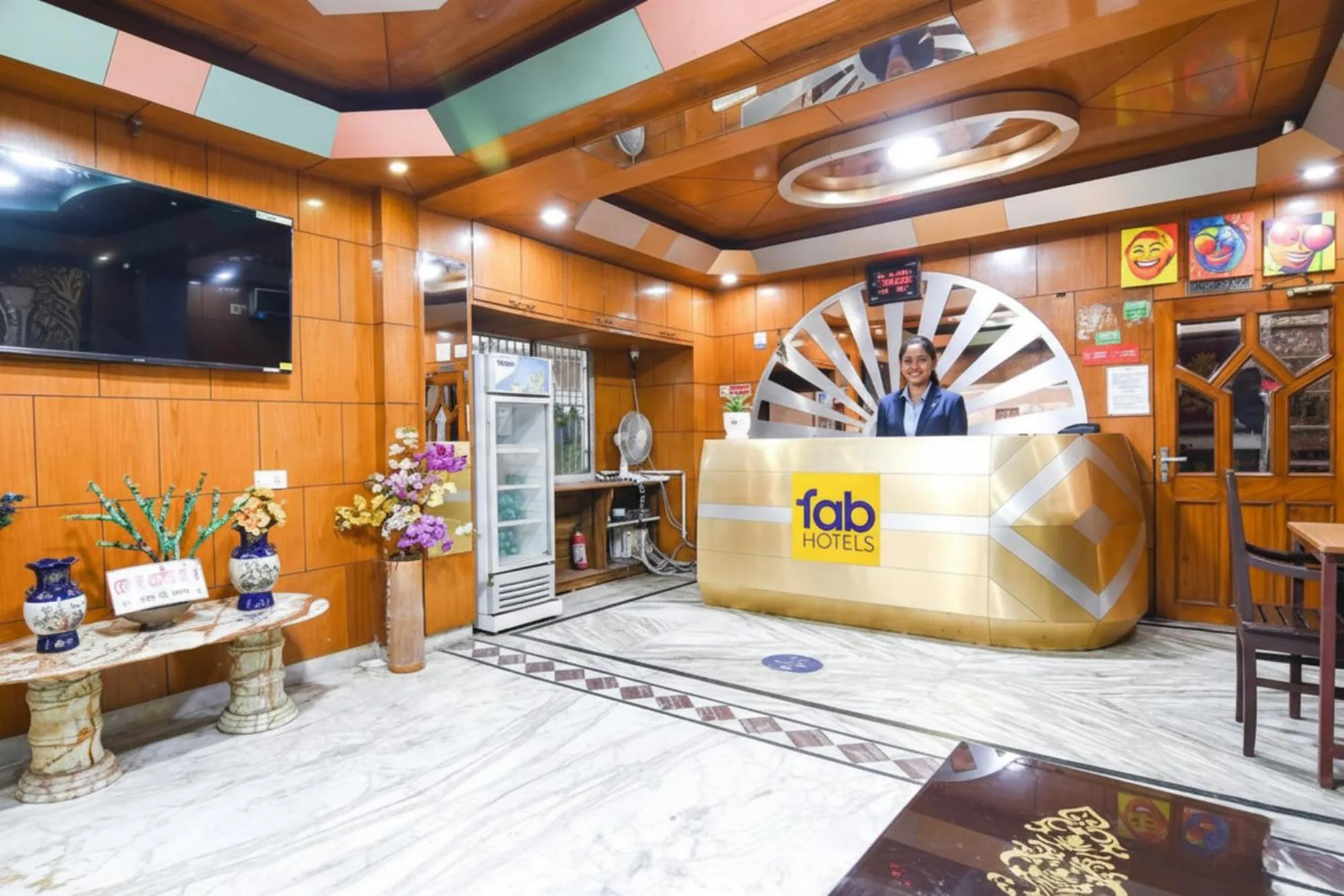 Lobby or reception in FabHotel Wild Orchid - 800m from Medica Superspecialty Hospital