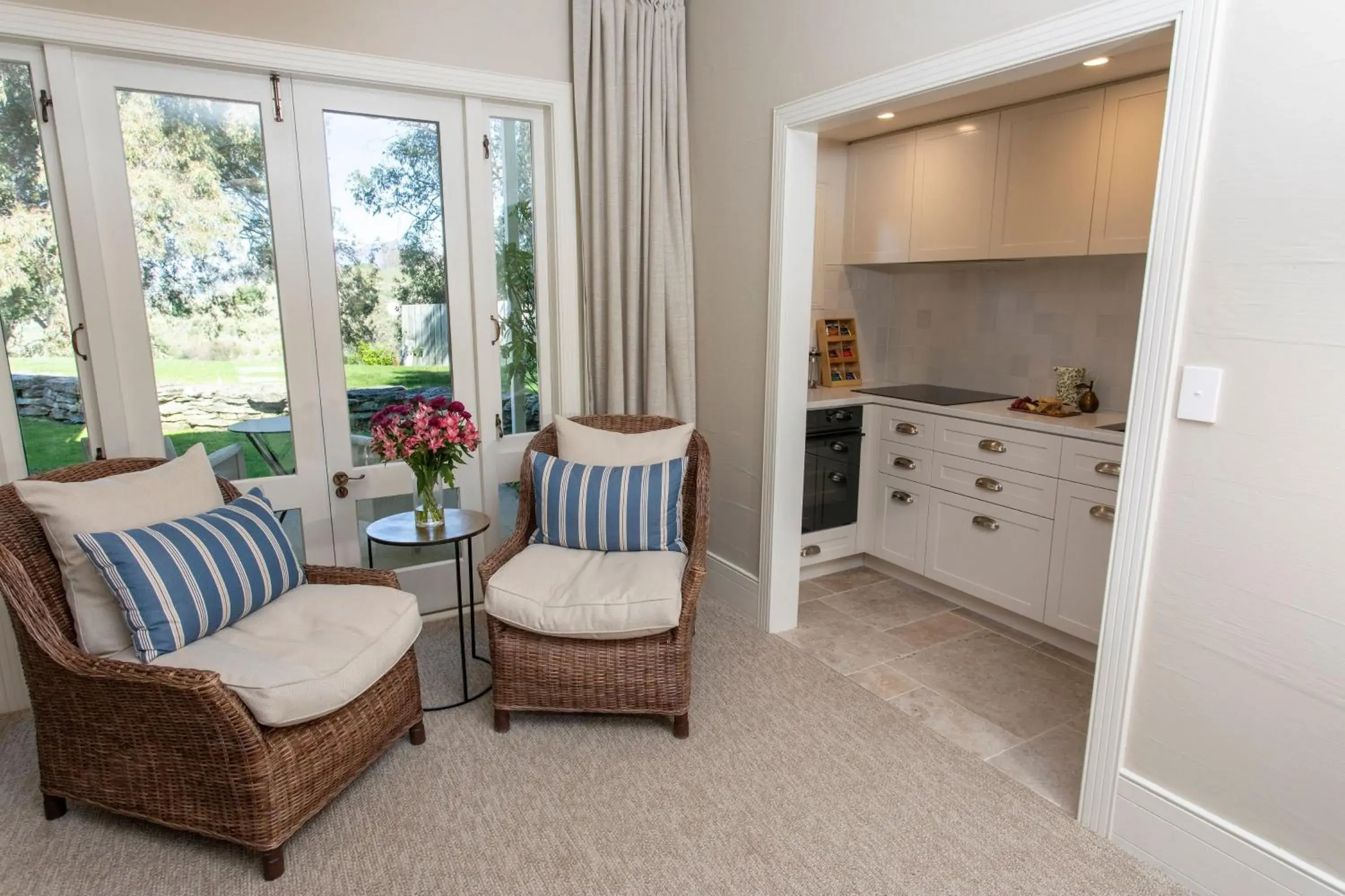 One-Bedroom Suite in Millbrook Resort One-Bedroom Suite in Millbrook Resort