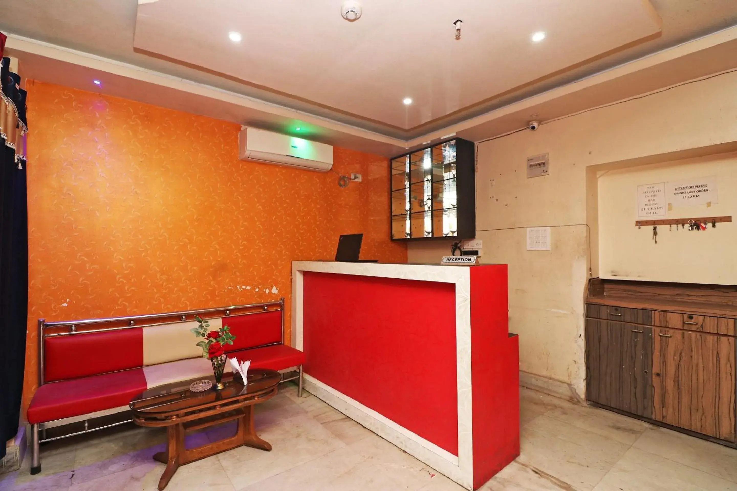 Lobby or reception in Xpress Inn Lobby or reception in Xpress Inn