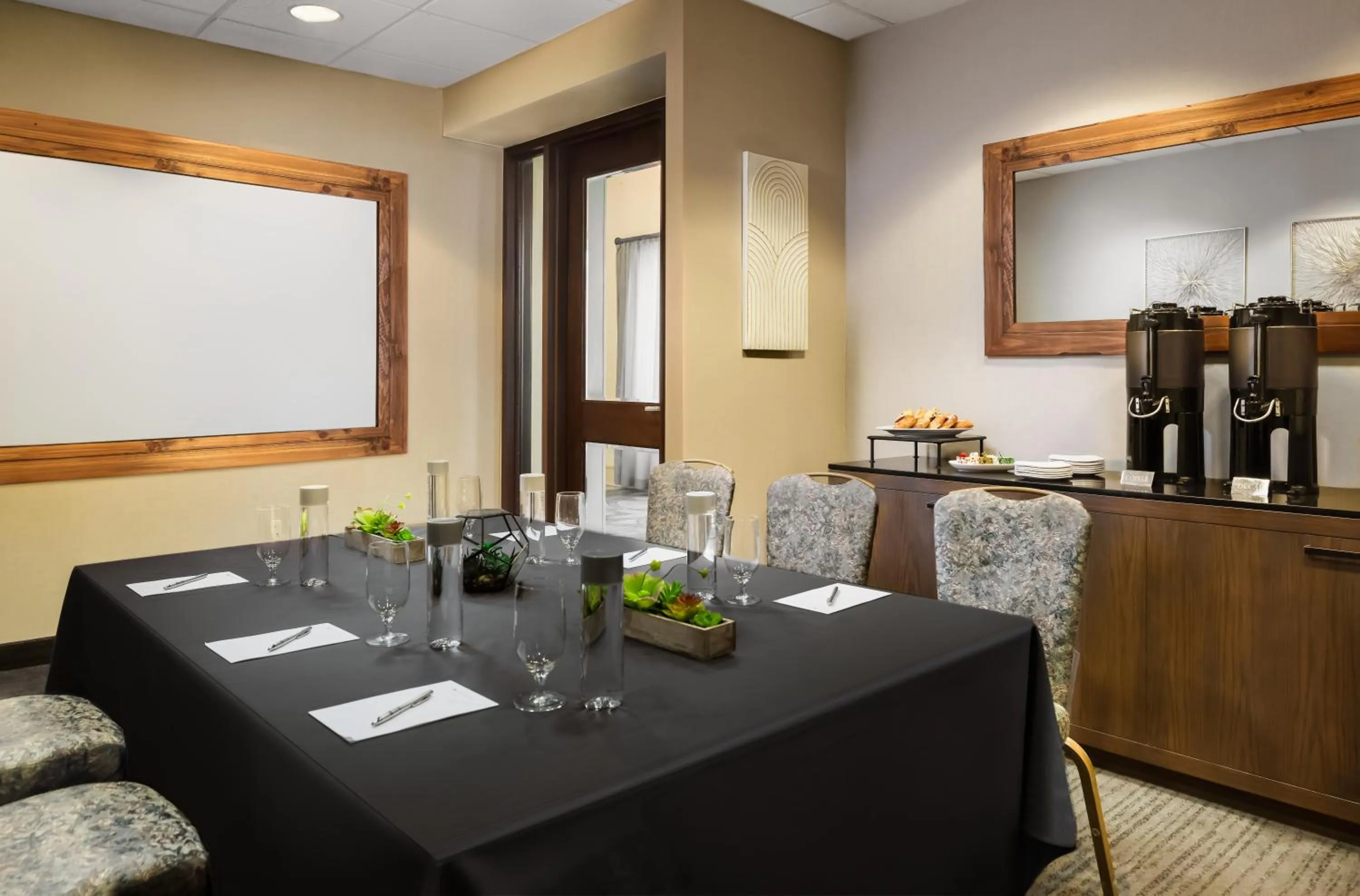 Meeting/conference room in Hyatt Regency Valencia