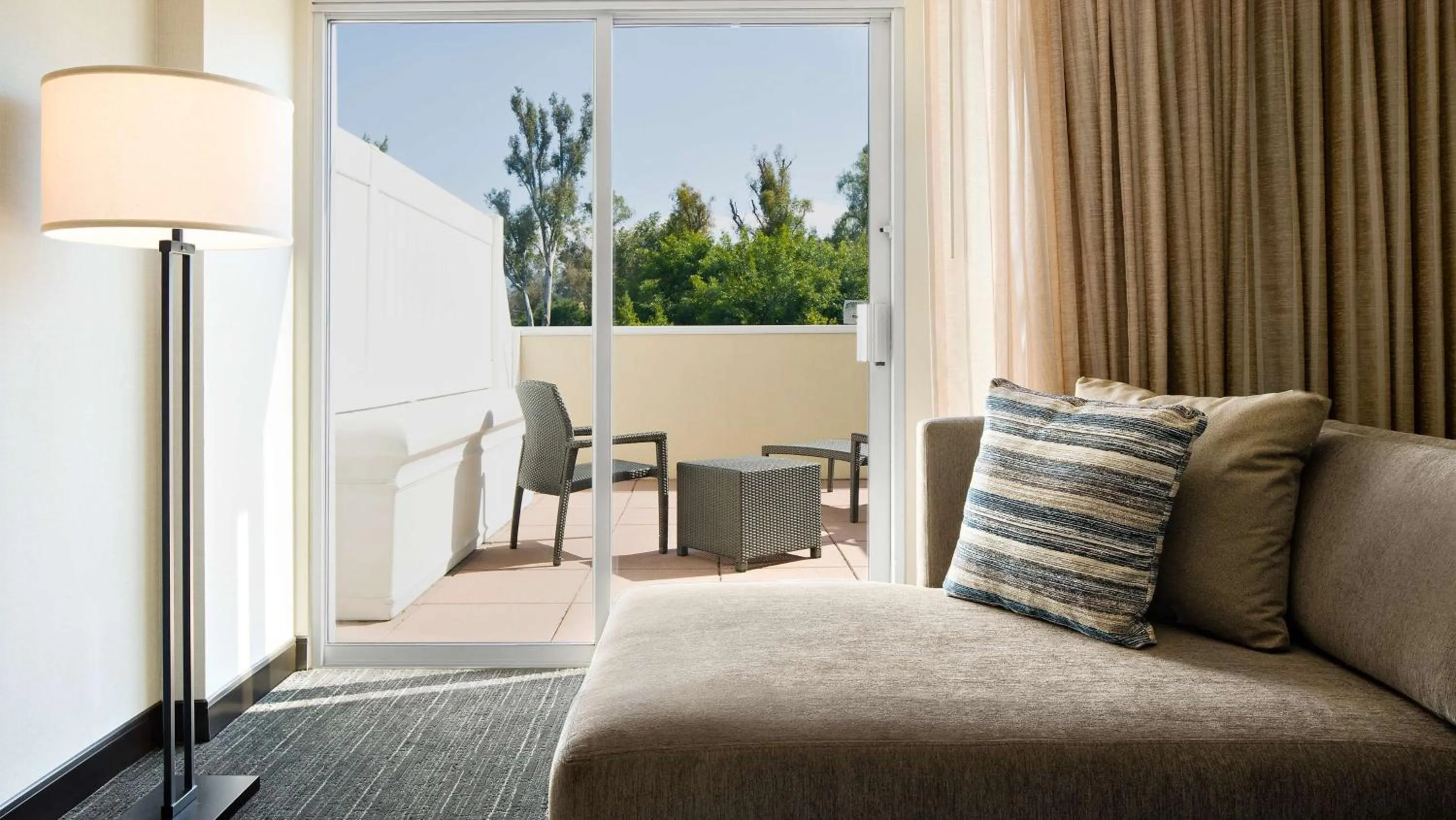 Photo of the whole room in Hyatt Regency Valencia