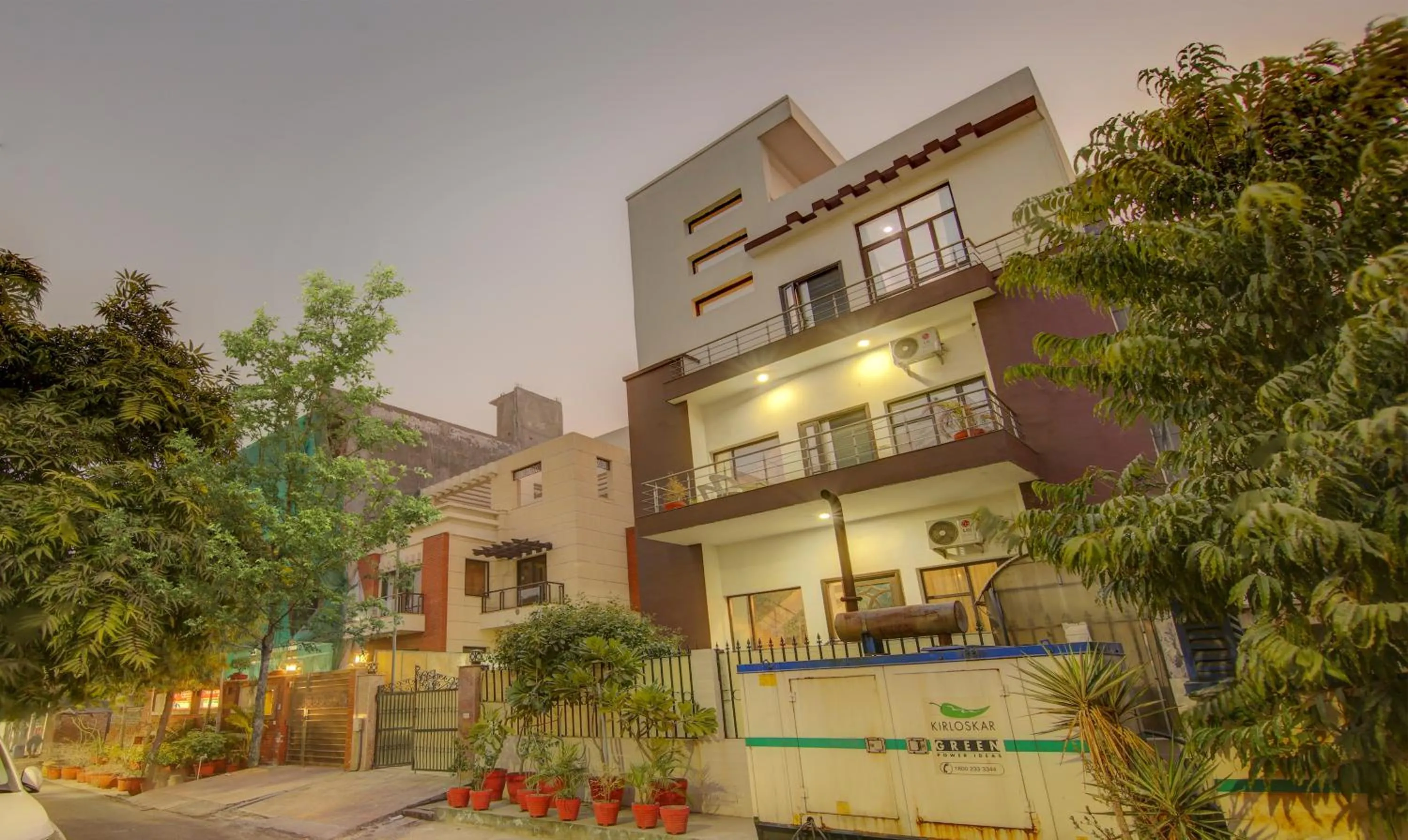 Property building in Itsy Hotels Vizima