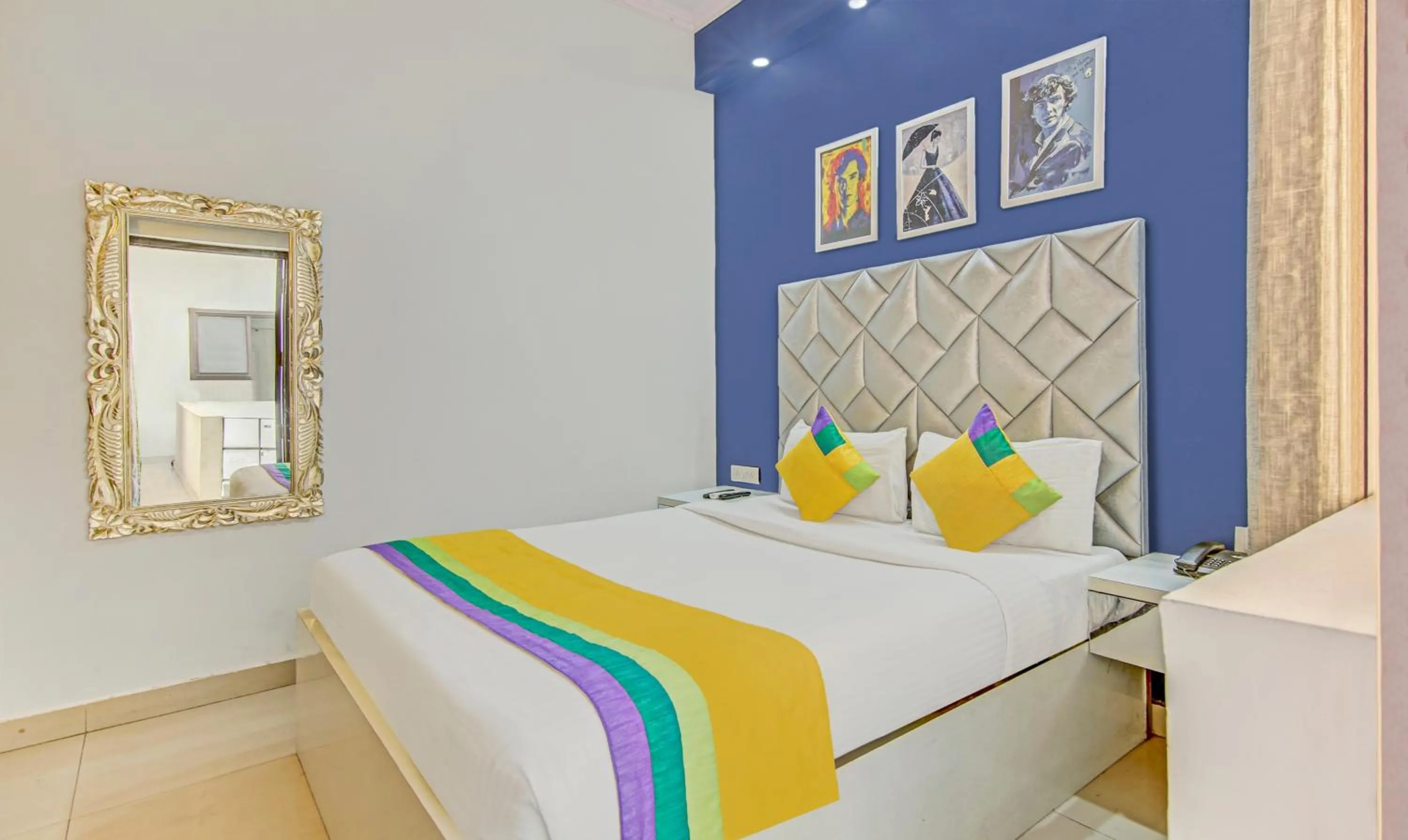 Bedroom, Bed in Itsy Hotels Golden Vista