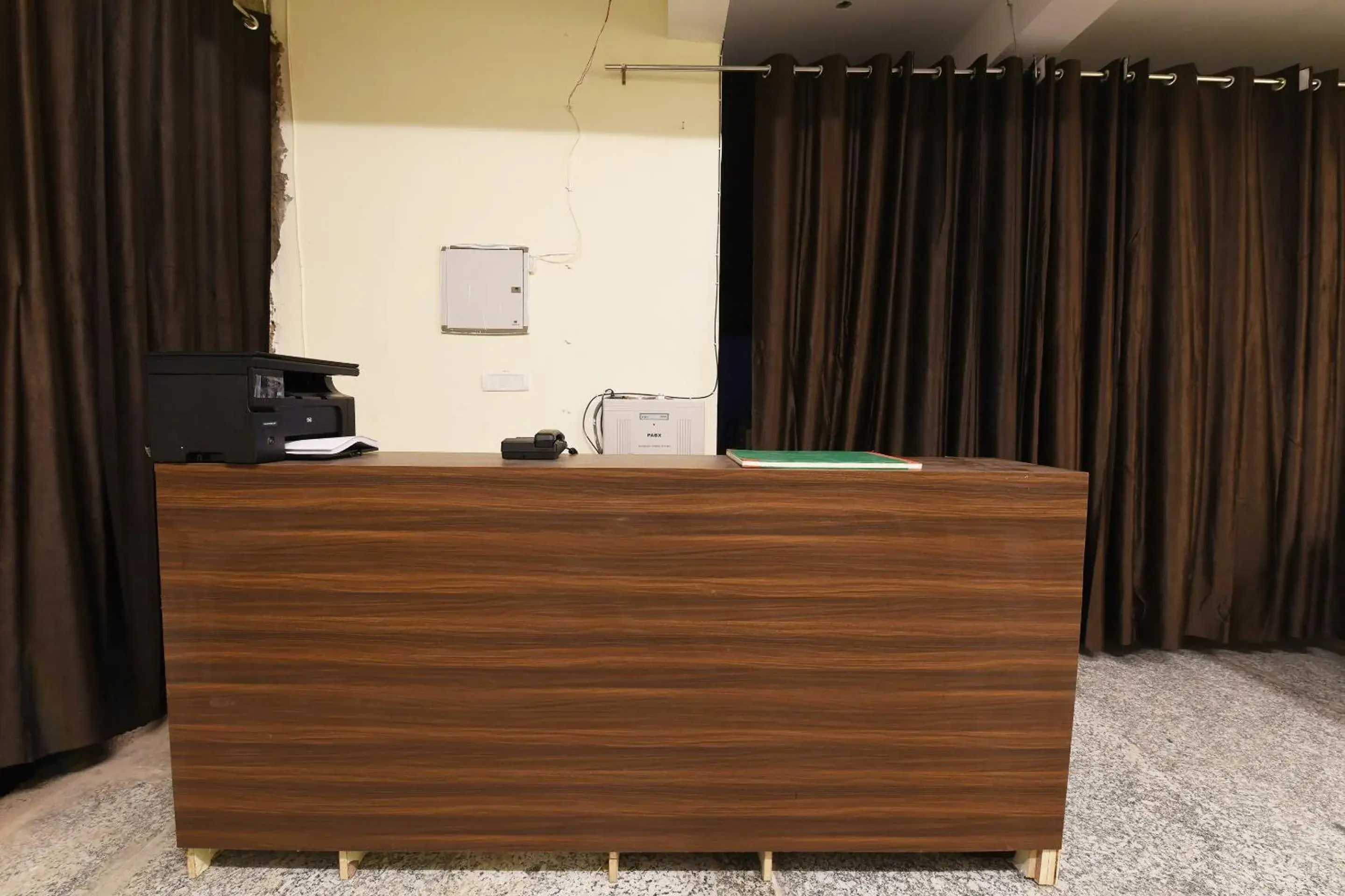 Lobby or reception, Lobby/Reception in OYO The Signature Hotel Near Iskcon Temple Noida