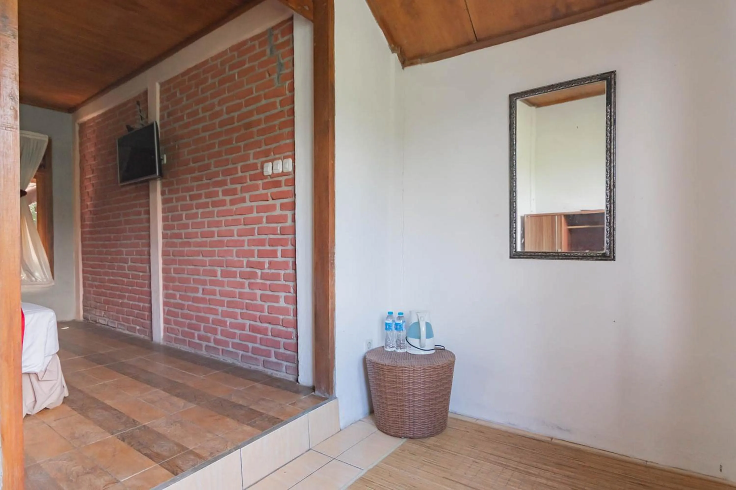 Bedroom in RedDoorz near Farmhouse Lembang