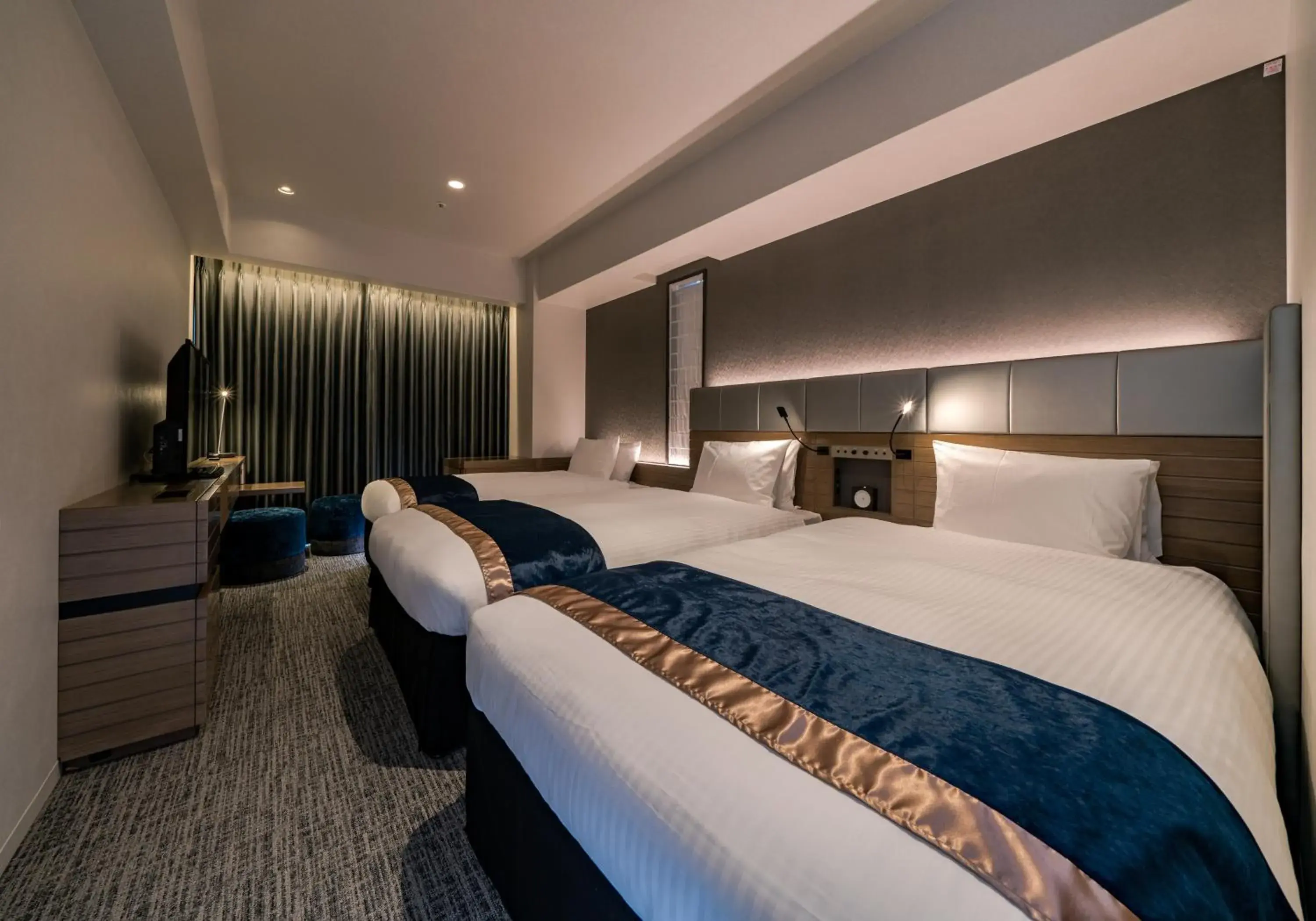 Bedroom, Bed in Daiwa Roynet Hotel Kyoto Terrace Hachijo PREMIER Bedroom, Bed in Daiwa Roynet Hotel Kyoto Terrace Hachijo PREMIER