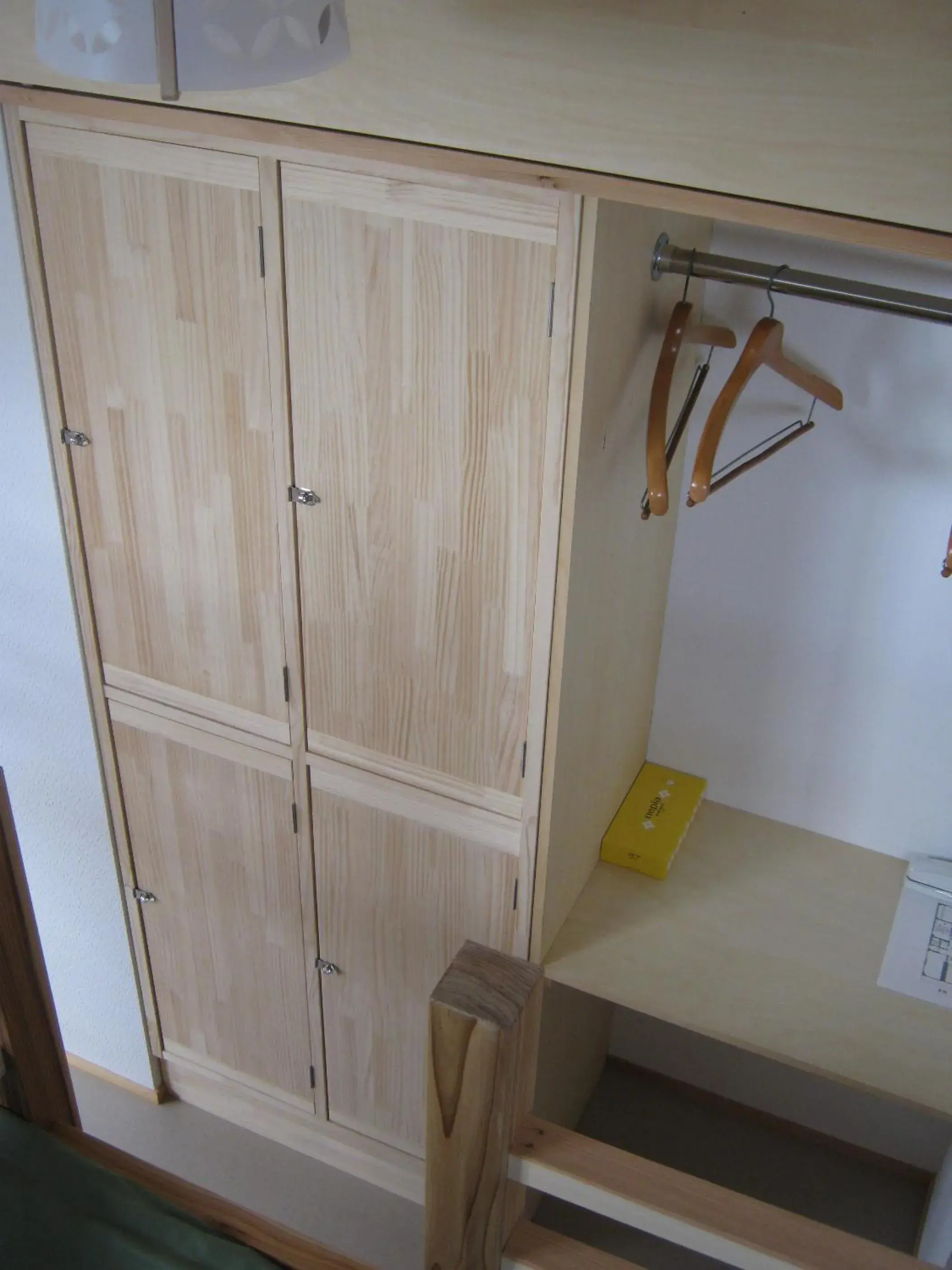 Bedroom, Bed in Guesthouse Hyakumanben Cross Bedroom, Bed in Guesthouse Hyakumanben Cross