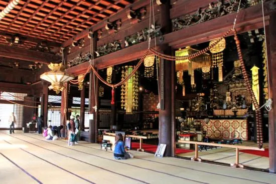 Nearby landmark in Guesthouse Hyakumanben Cross