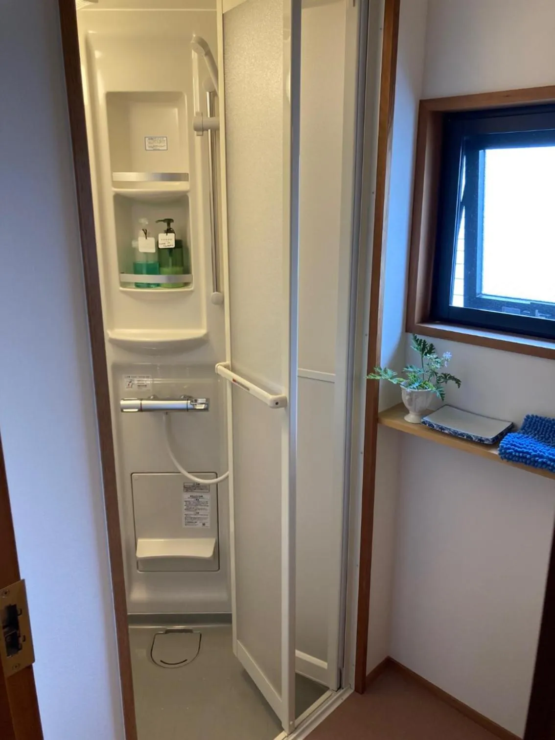 Guesthouse Hyakumanben Cross