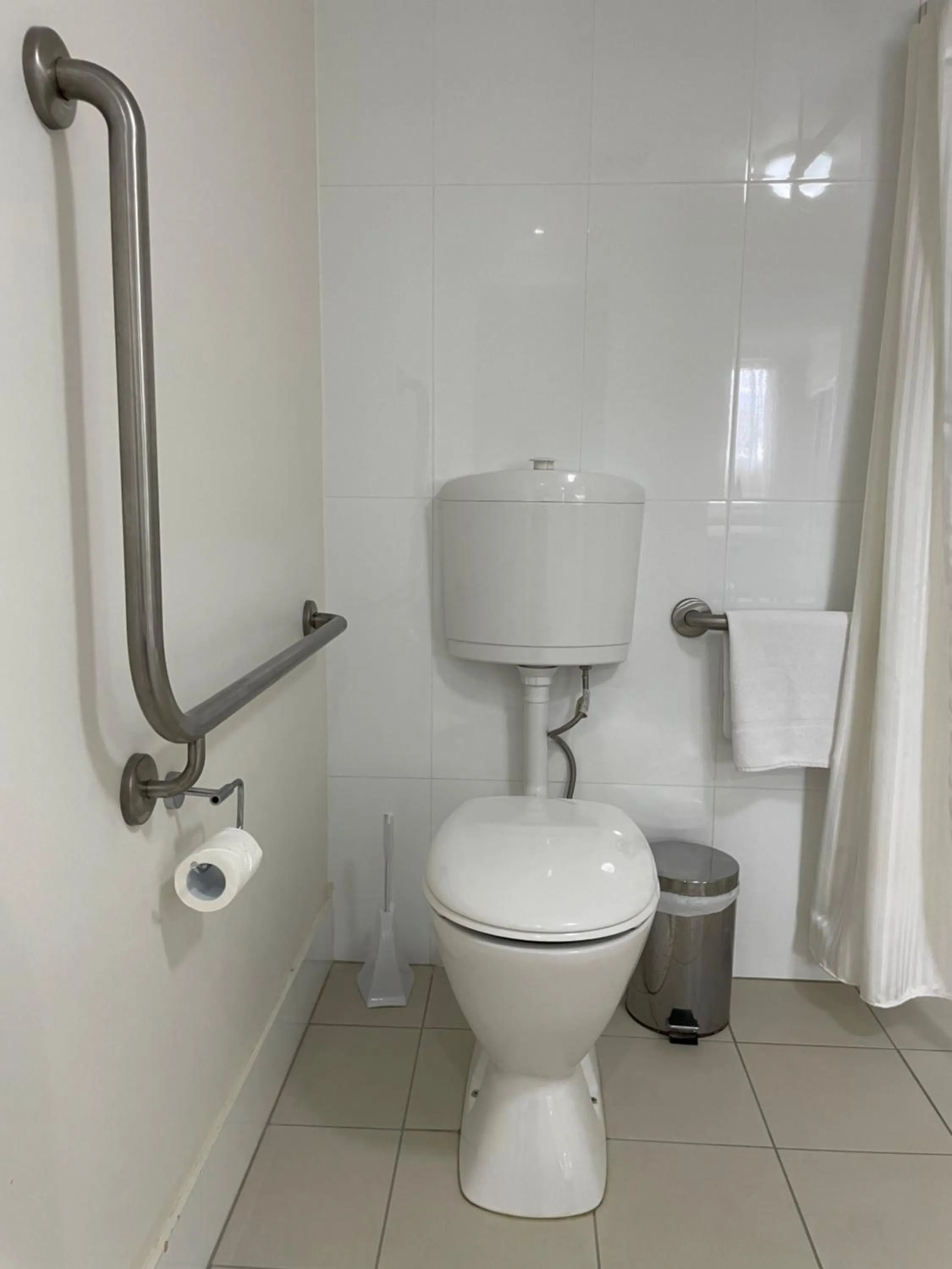 Bathroom in Quest Breakfast Creek