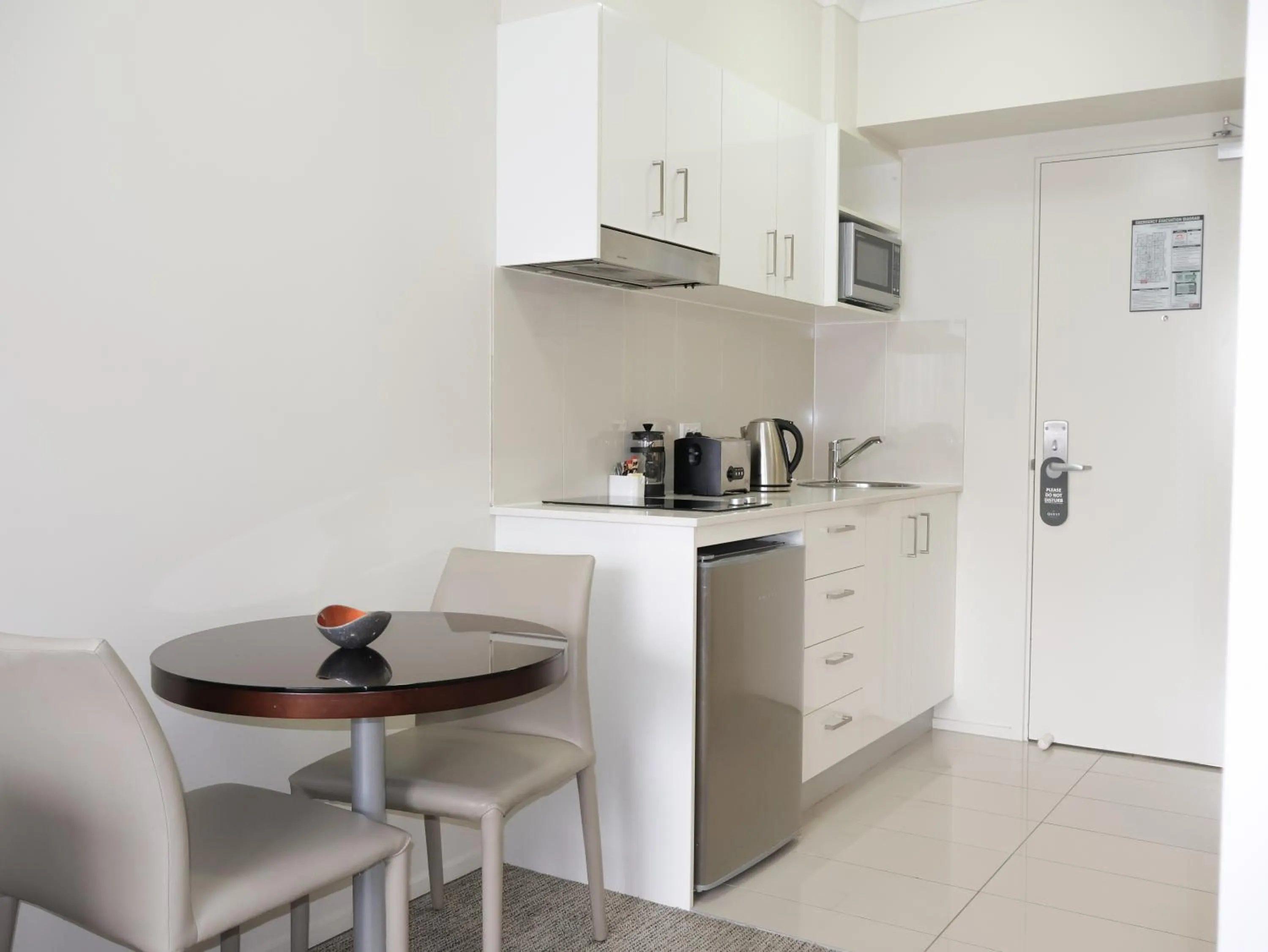 Kitchen or kitchenette in Quest Breakfast Creek