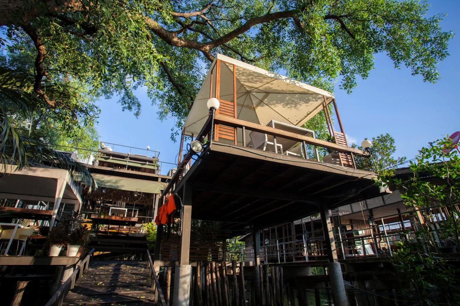 Restaurant/places to eat in Bangkok Tree House Bang Kachao