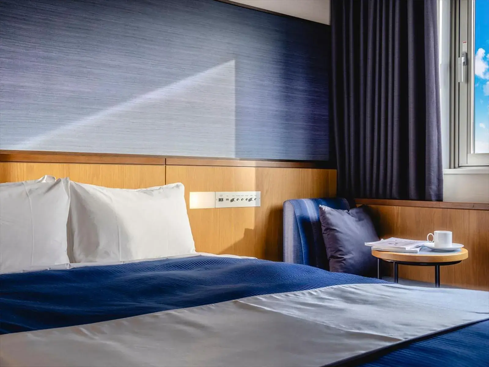 Double Room (1 Adult) - single occupancy in Hotel Gracery Osaka Namba Double Room (1 Adult) - single occupancy in Hotel Gracery Osaka Namba