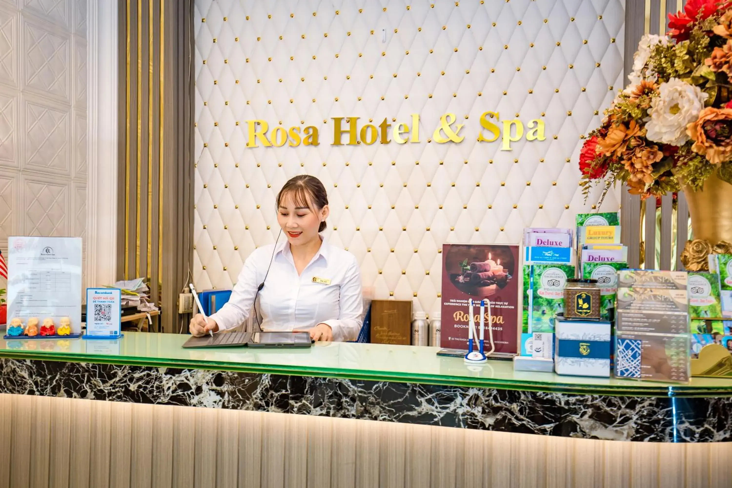 Lobby or reception in Rosa Hotel & Spa Lobby or reception in Rosa Hotel & Spa