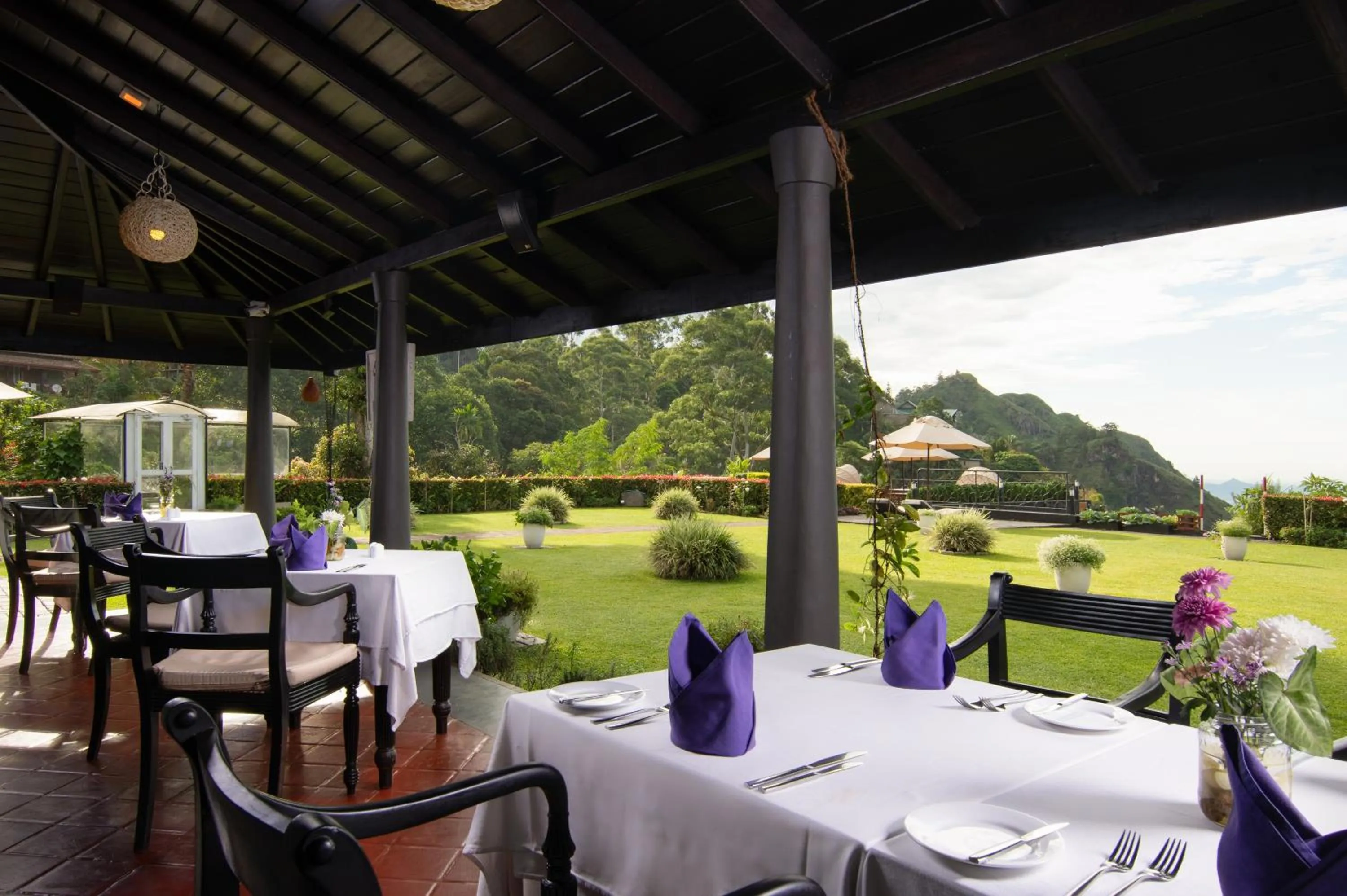 Restaurant/places to eat in EKHO Ella - A Divine View of Ella Gap