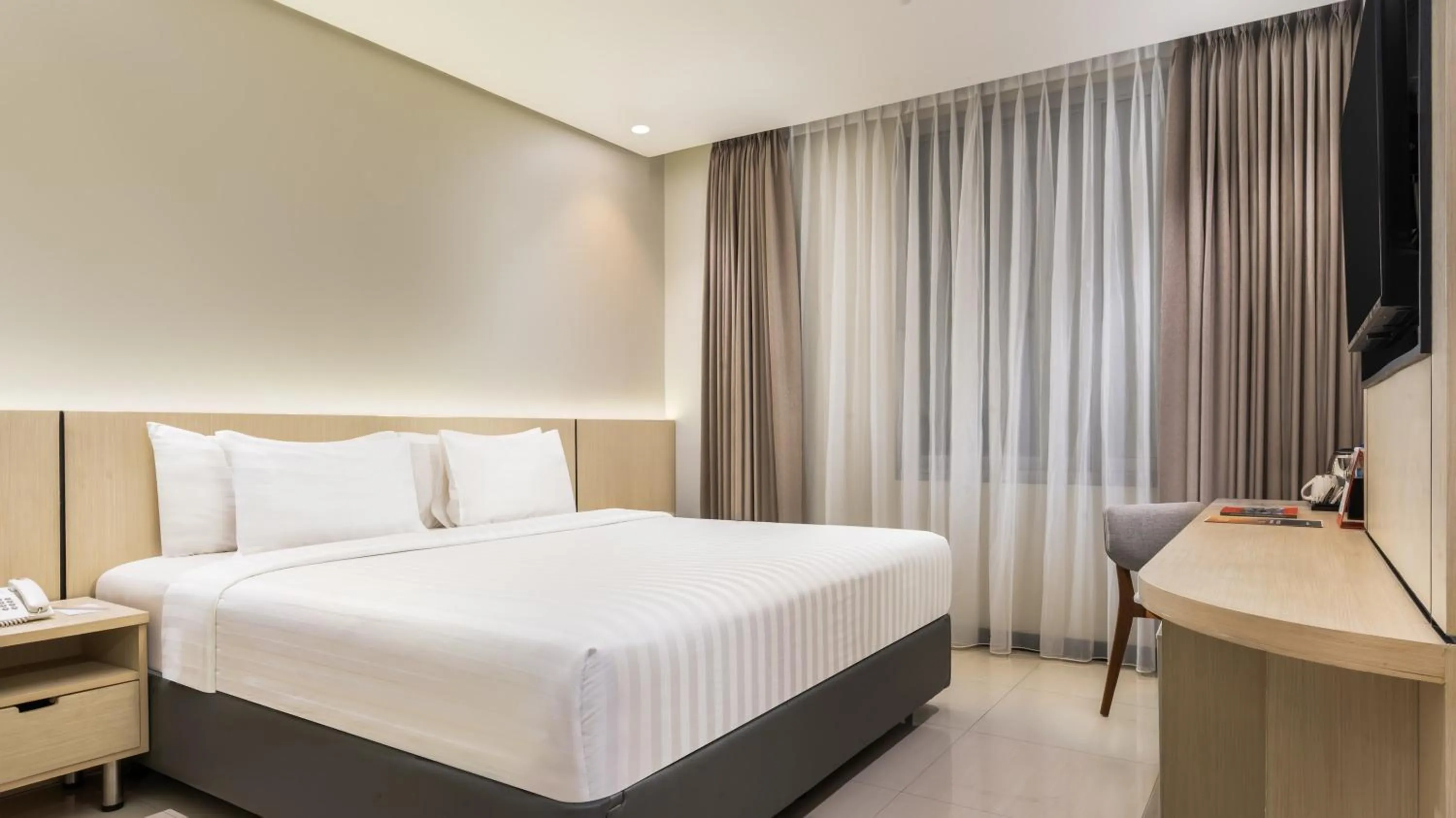 Bed in Swiss-Belexpress Jayapura