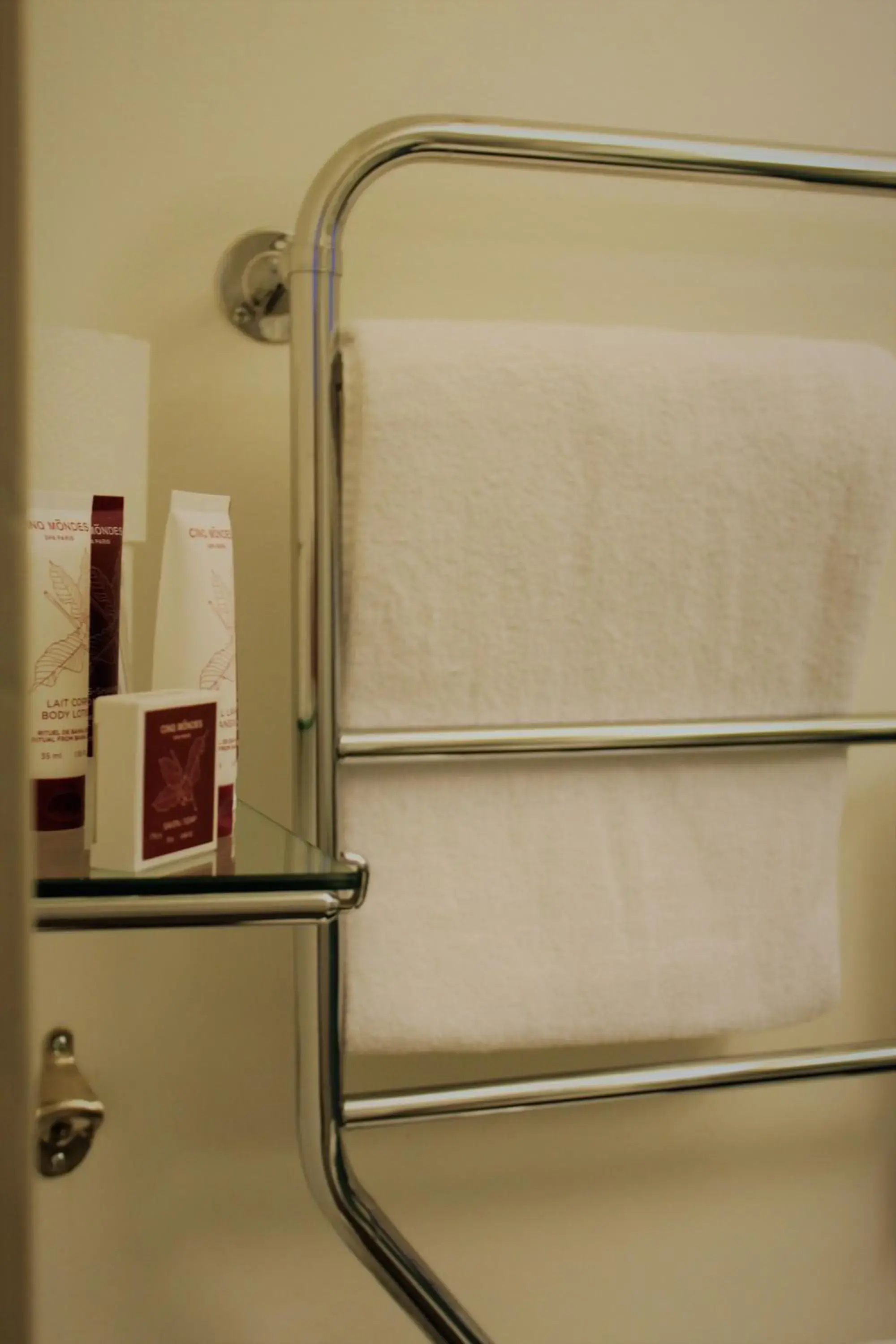 Economy Twin Room - Annex in Rosersbergs Slottshotell Economy Twin Room - Annex in Rosersbergs Slottshotell