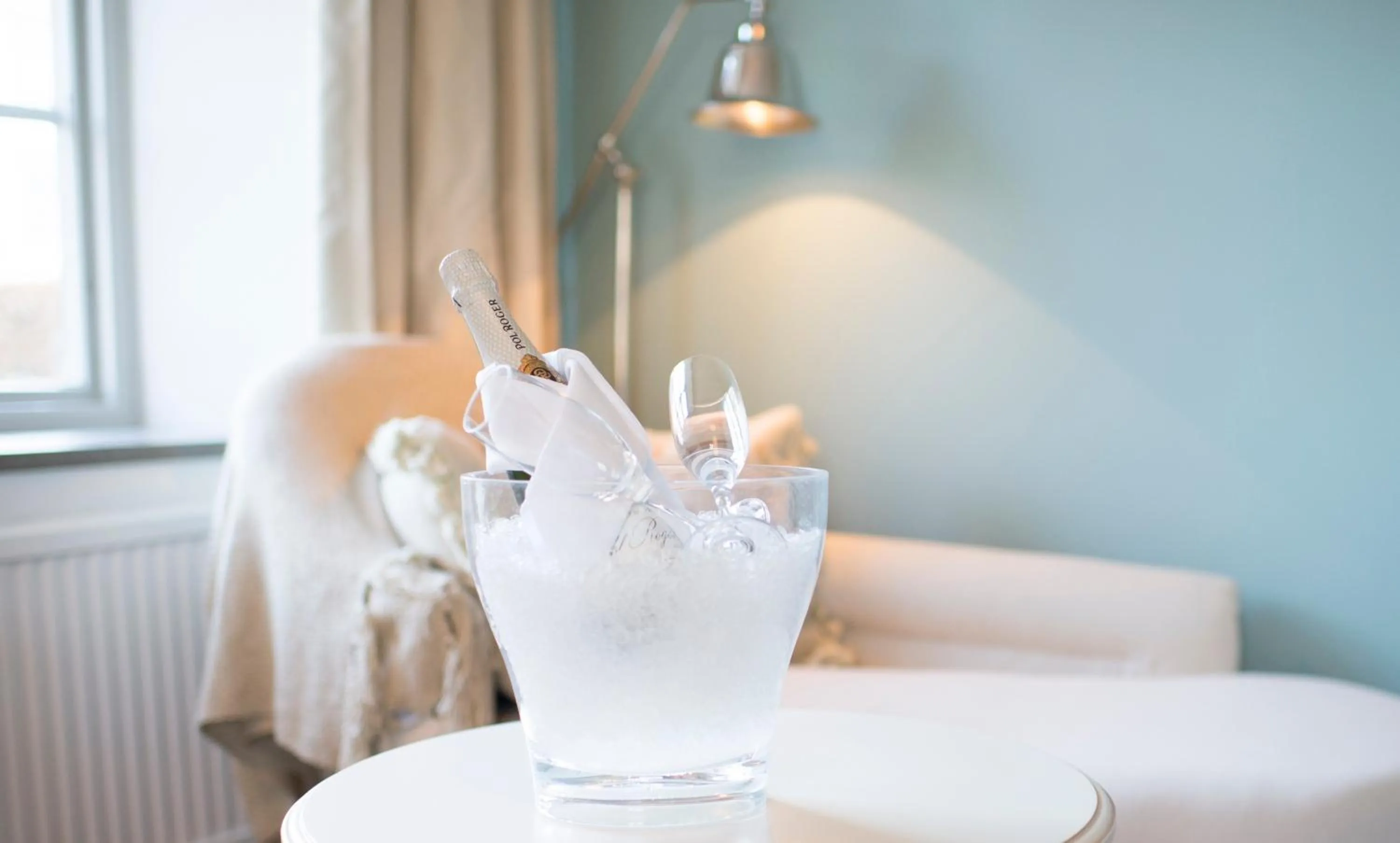 Drinks, Bed in Rosersbergs Slottshotell