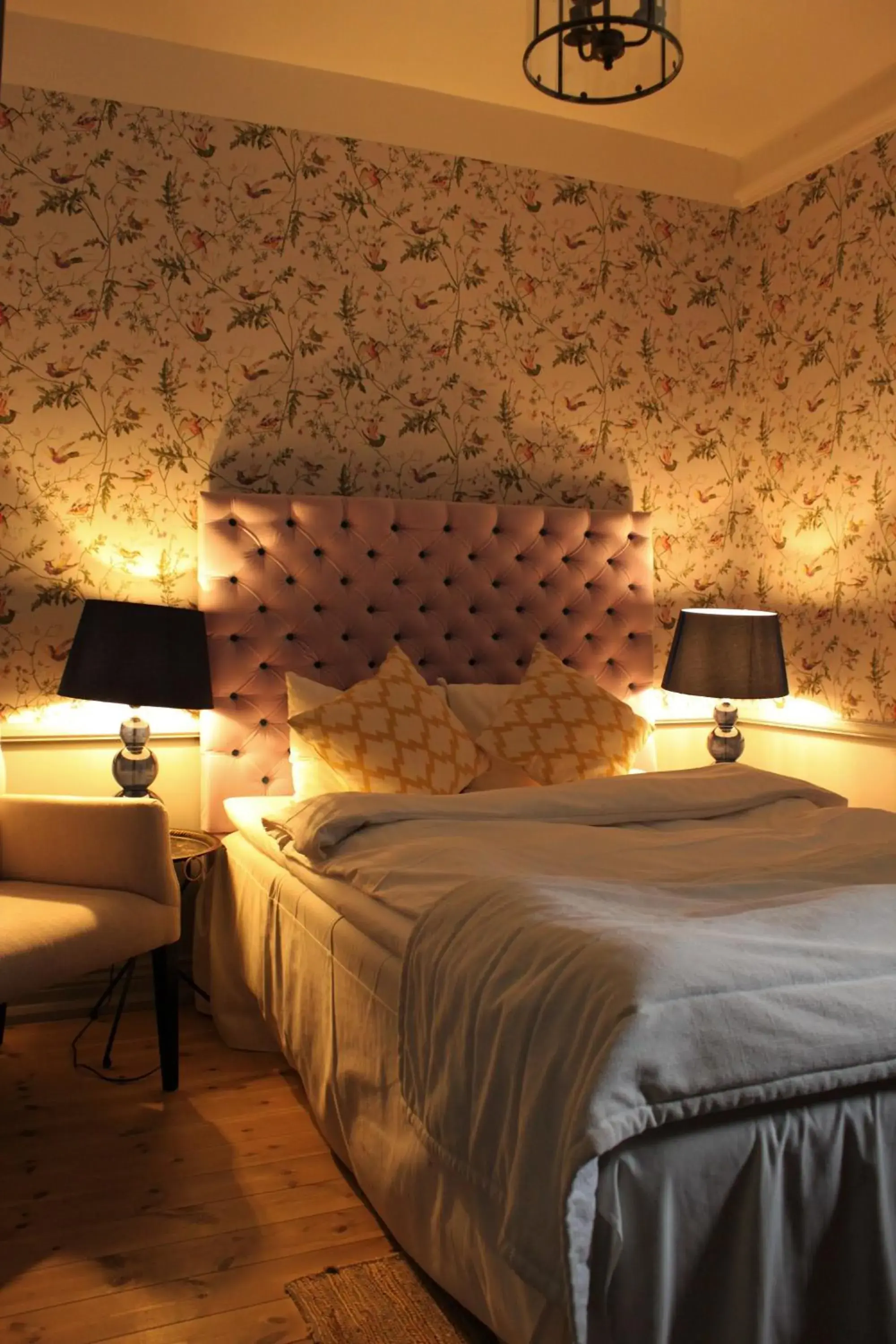 Superior Queen Room - single occupancy in Rosersbergs Slottshotell Superior Queen Room - single occupancy in Rosersbergs Slottshotell