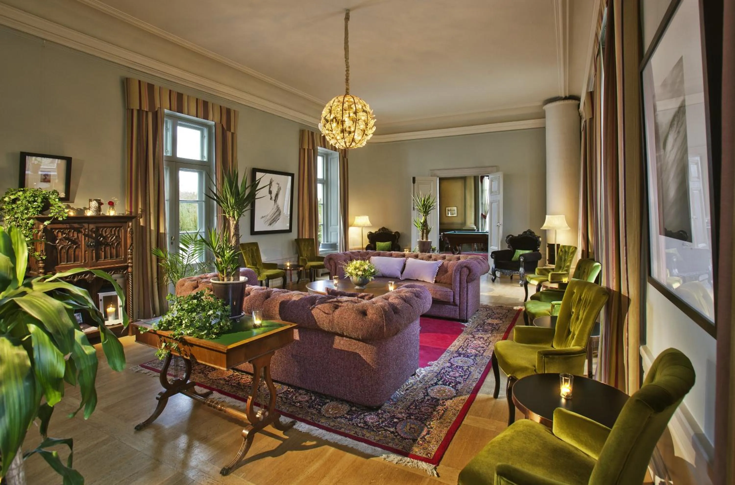 Lounge or bar in Rosersbergs Slottshotell