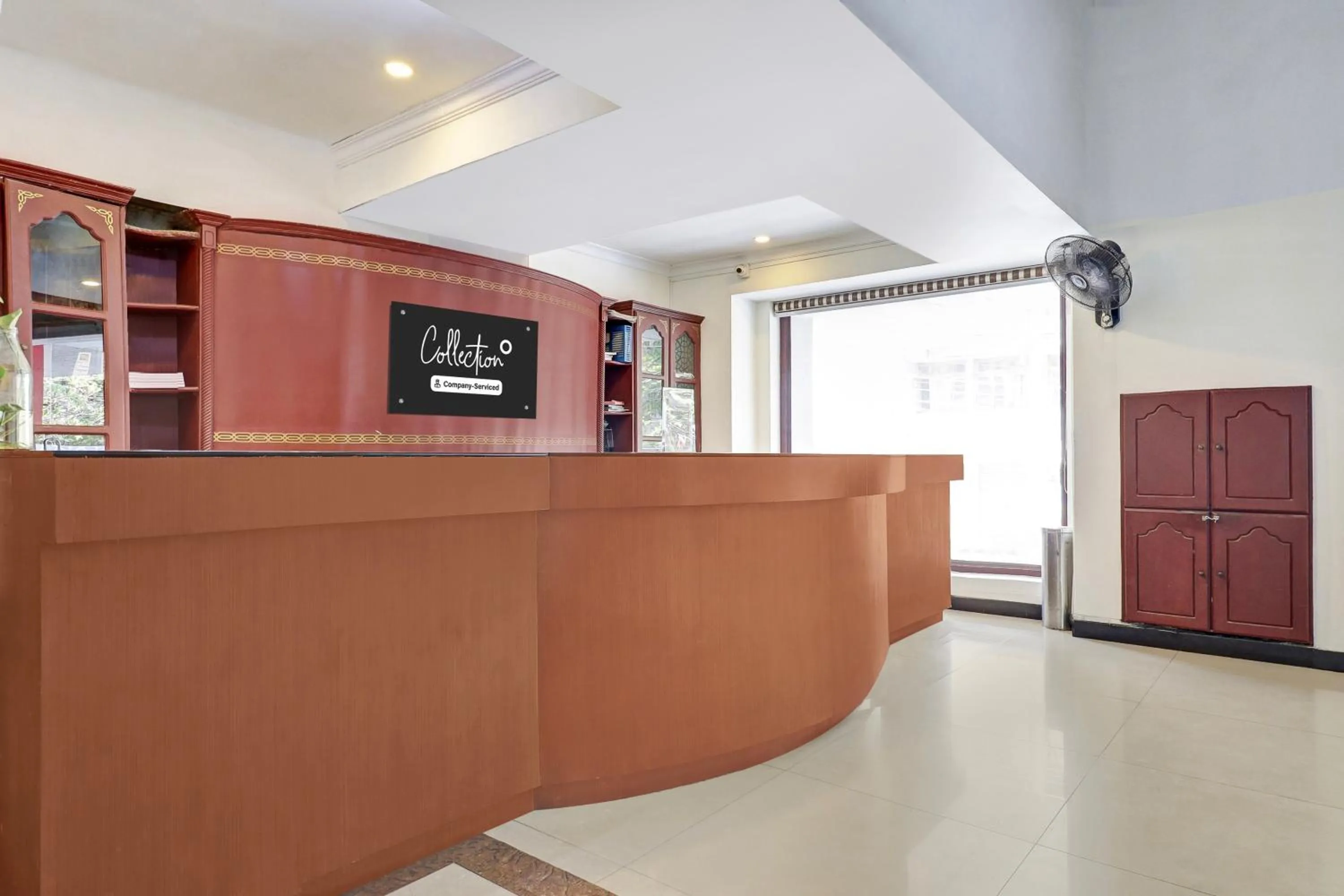 Lobby or reception in Collection O M G Road