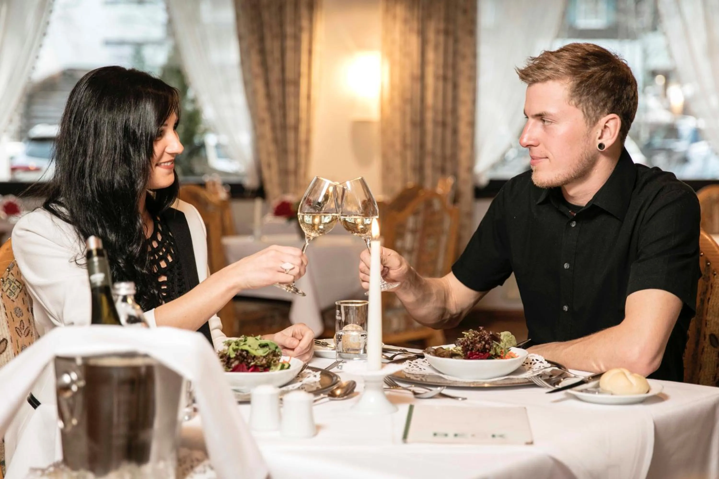 Restaurant/places to eat in Alpenlodge - Das Dorfhotel