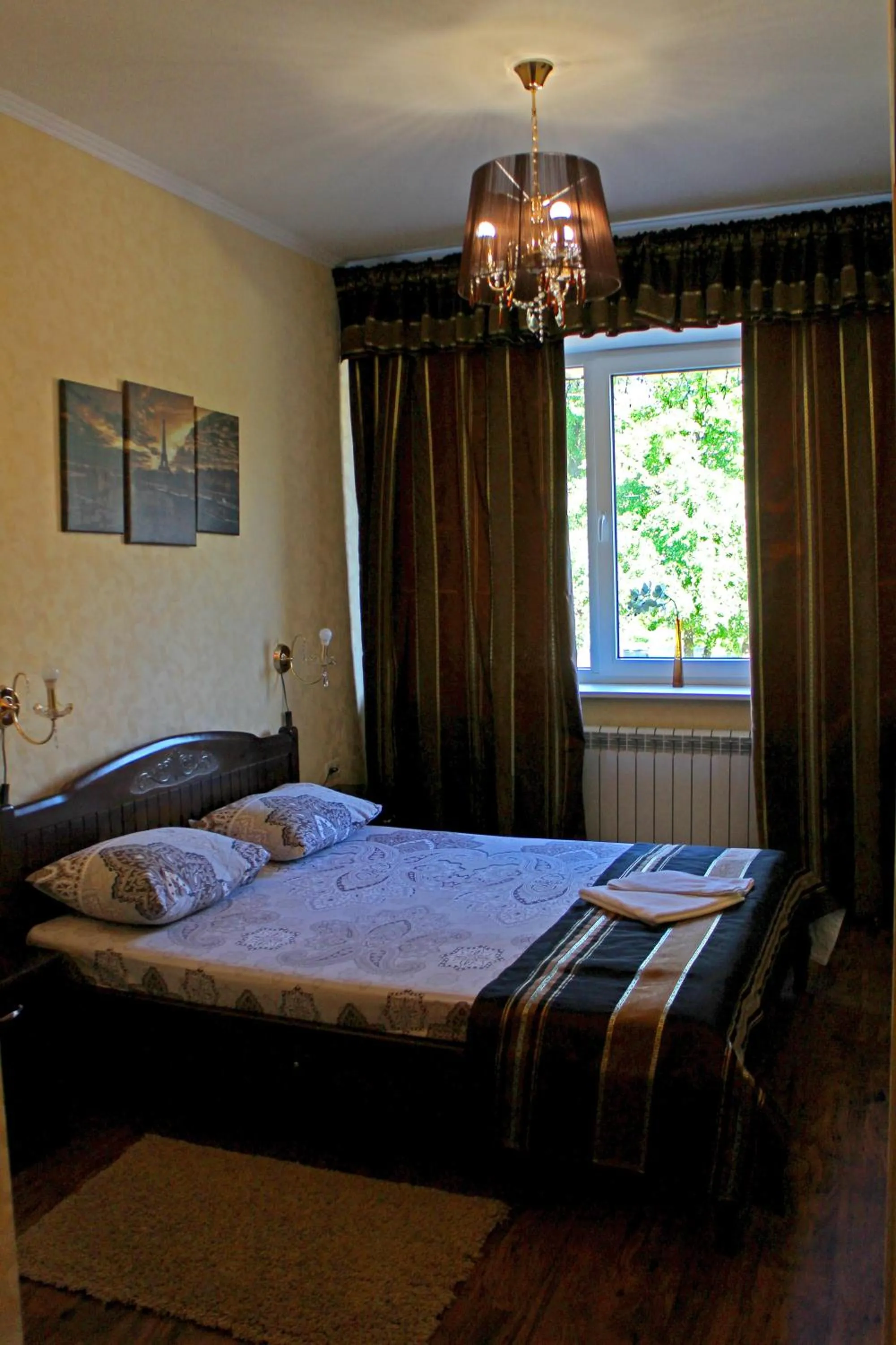 Bed in Hotel Meduza