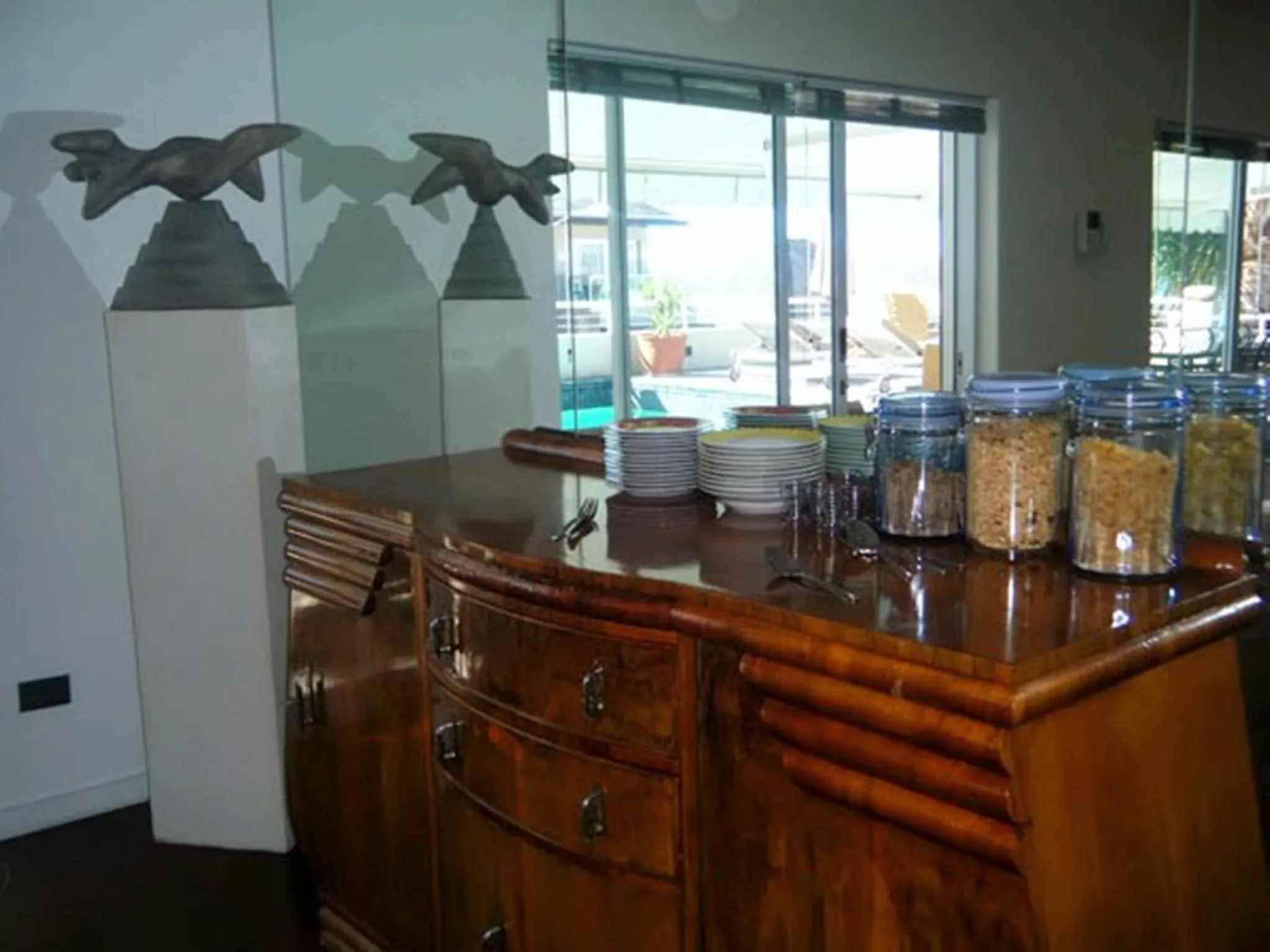 Continental breakfast in Maison Fontainbleau