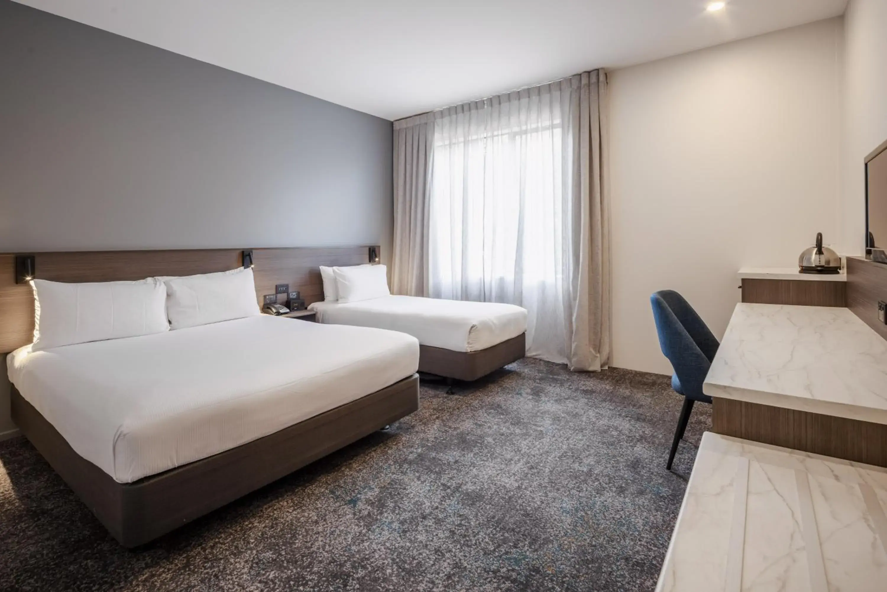 Queen Studio with Single Bed in Heartland Hotel Auckland Airport Queen Studio with Single Bed in Heartland Hotel Auckland Airport