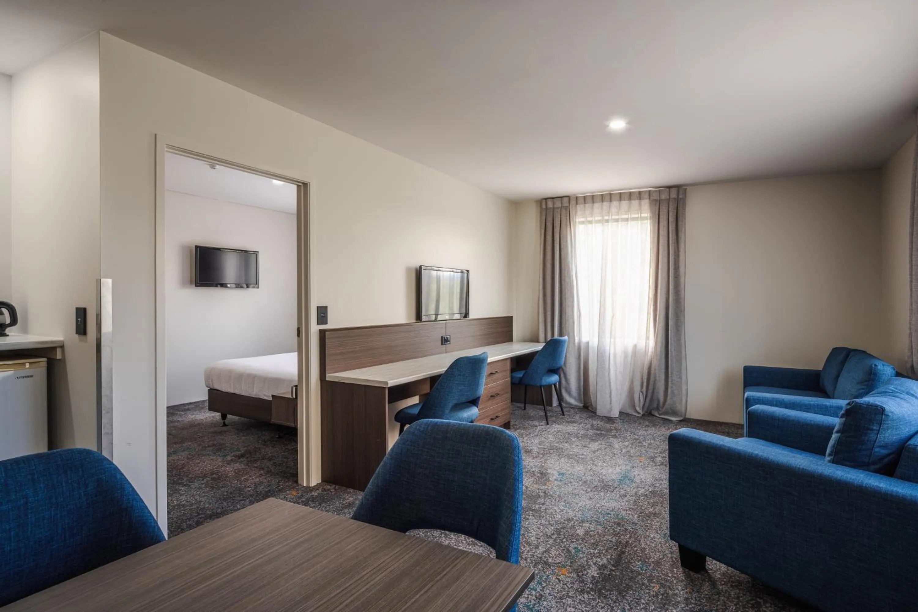 Photo of the whole room in Heartland Hotel Auckland Airport