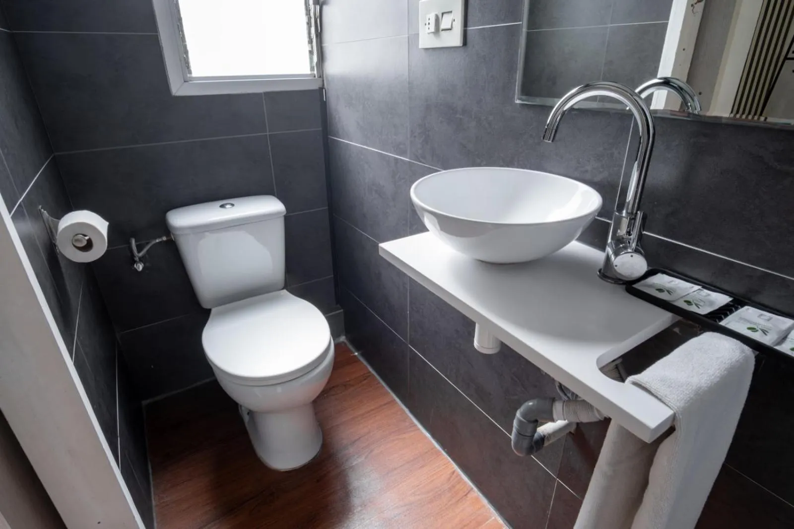 Bathroom in Hostal On Dormire Valencia