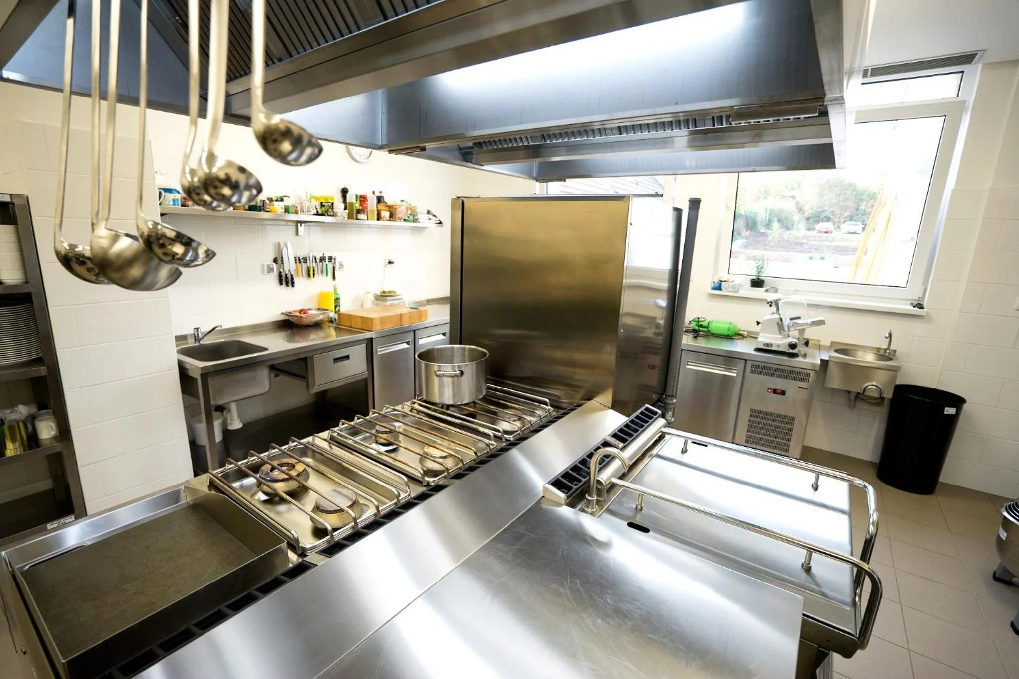 Kitchen or kitchenette in BIVIO hotel