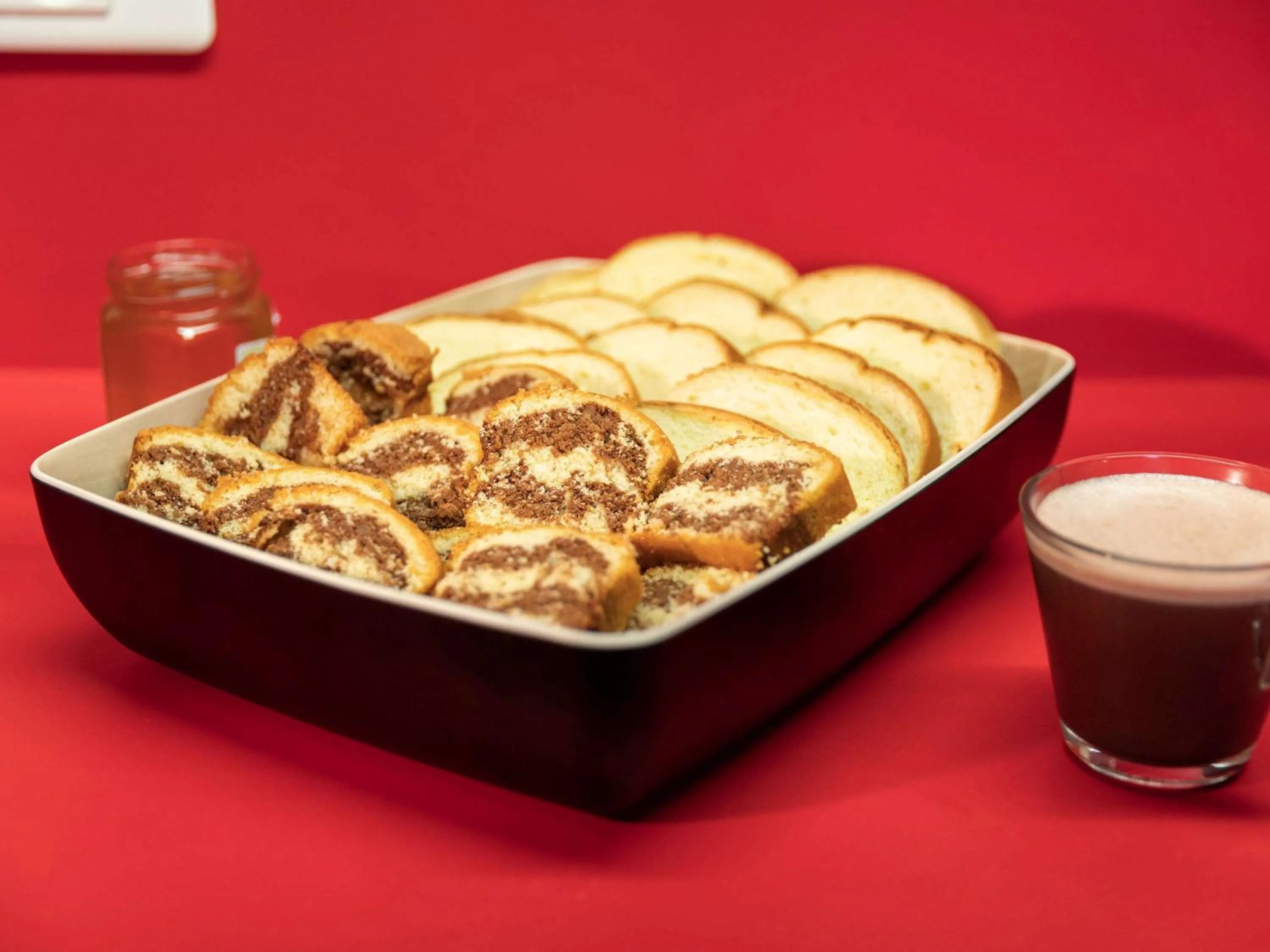 Restaurant/places to eat in hotelF1 Dole