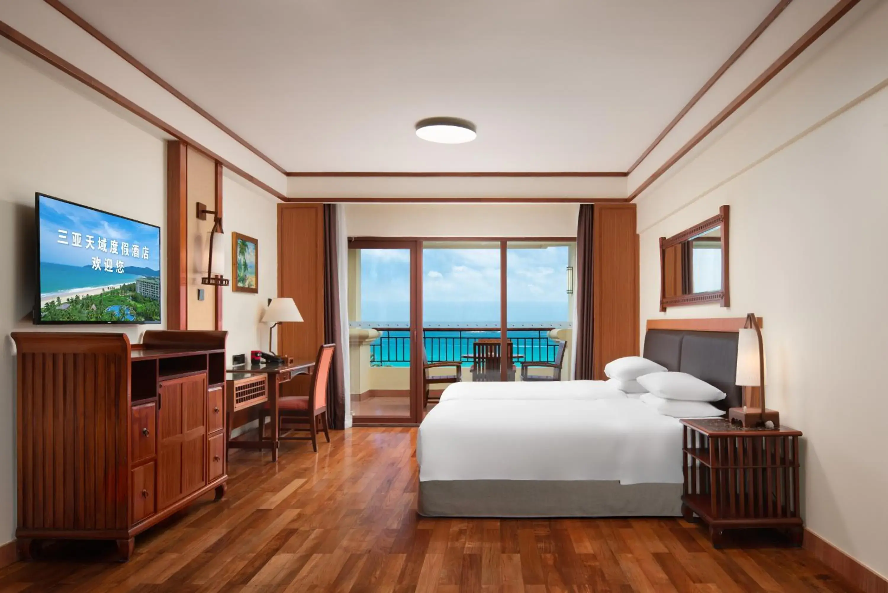 Bed in Horizon Resort & Spa Yalong Bay-Yalong Bay Central Bed in Horizon Resort & Spa Yalong Bay-Yalong Bay Central