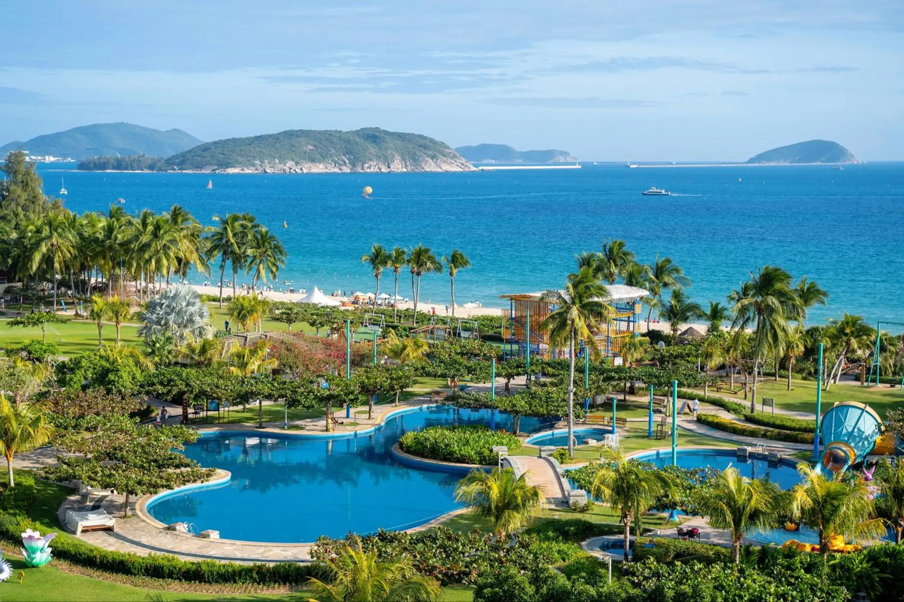 Property building in Horizon Resort & Spa Yalong Bay-Yalong Bay Central Property building in Horizon Resort & Spa Yalong Bay-Yalong Bay Central