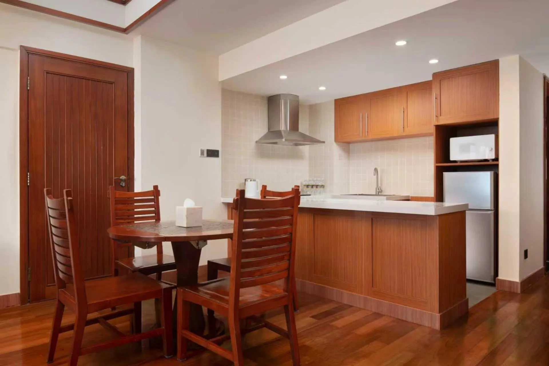 Dining area in Horizon Resort & Spa Yalong Bay-Yalong Bay Central