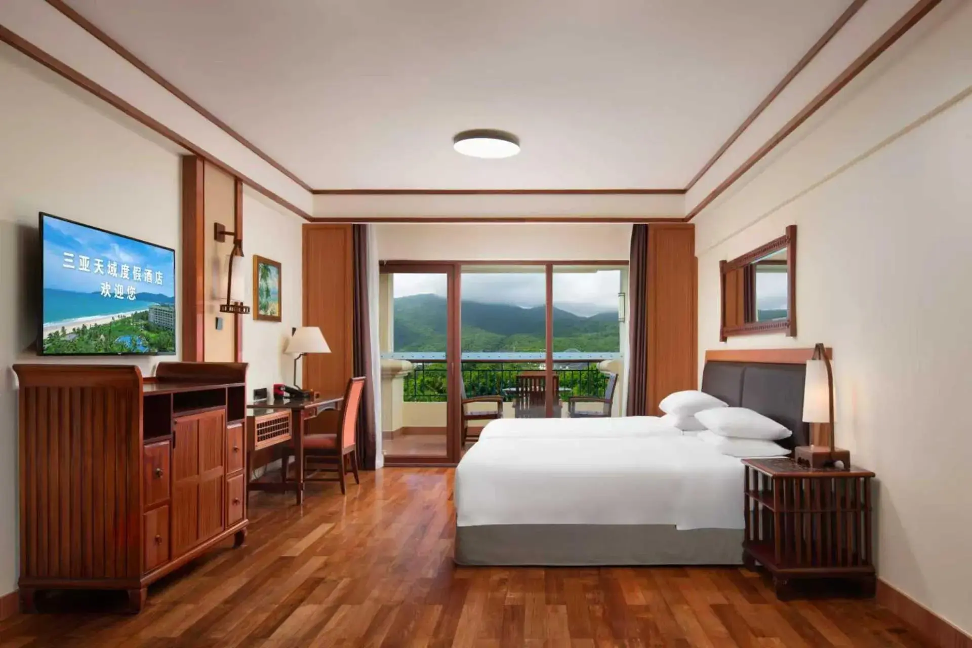 Kitchen or kitchenette, Bed in Horizon Resort & Spa Yalong Bay Kitchen or kitchenette, Bed in Horizon Resort & Spa Yalong Bay