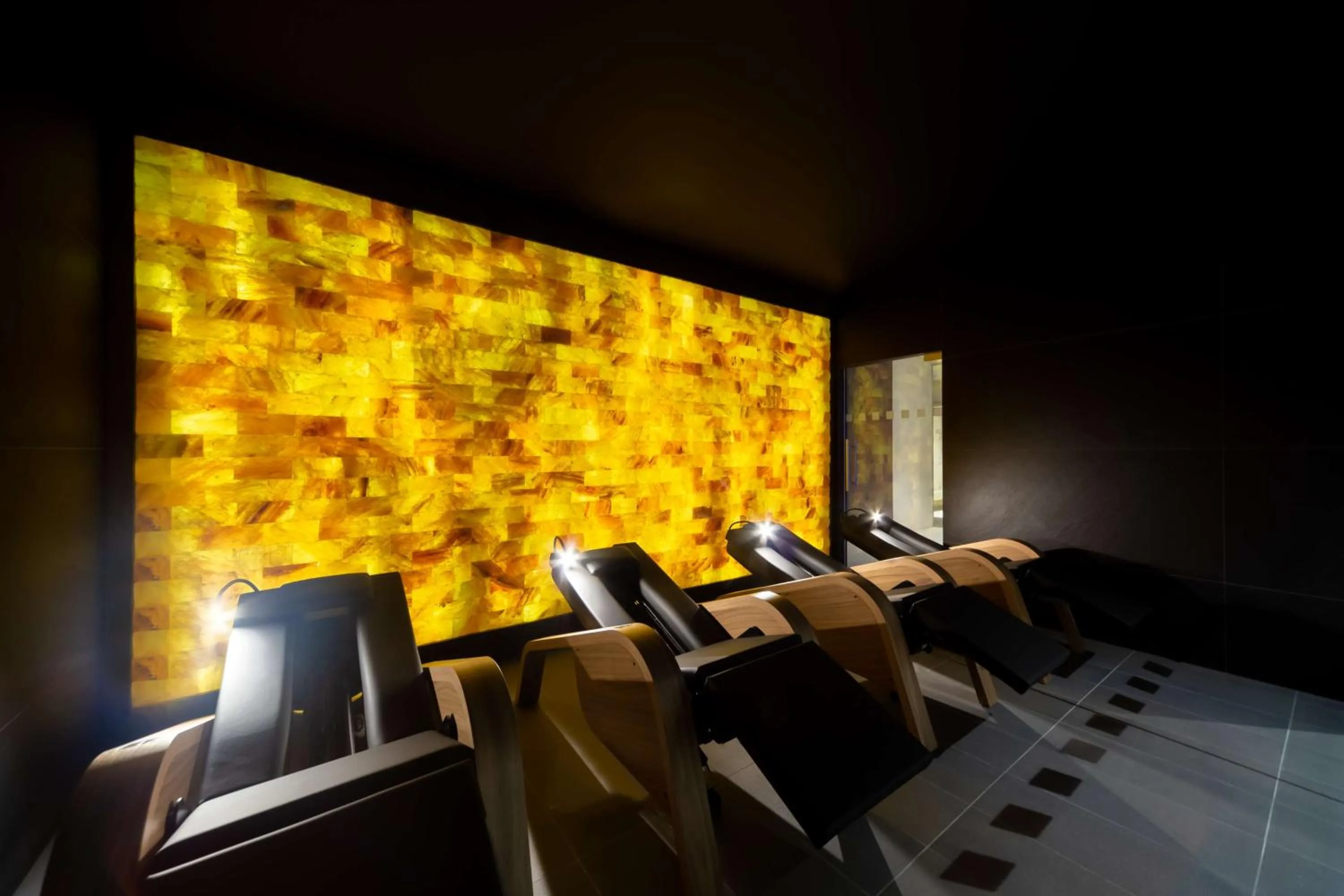 Spa and wellness centre/facilities in Radisson Hotel & Apartments Gdansk