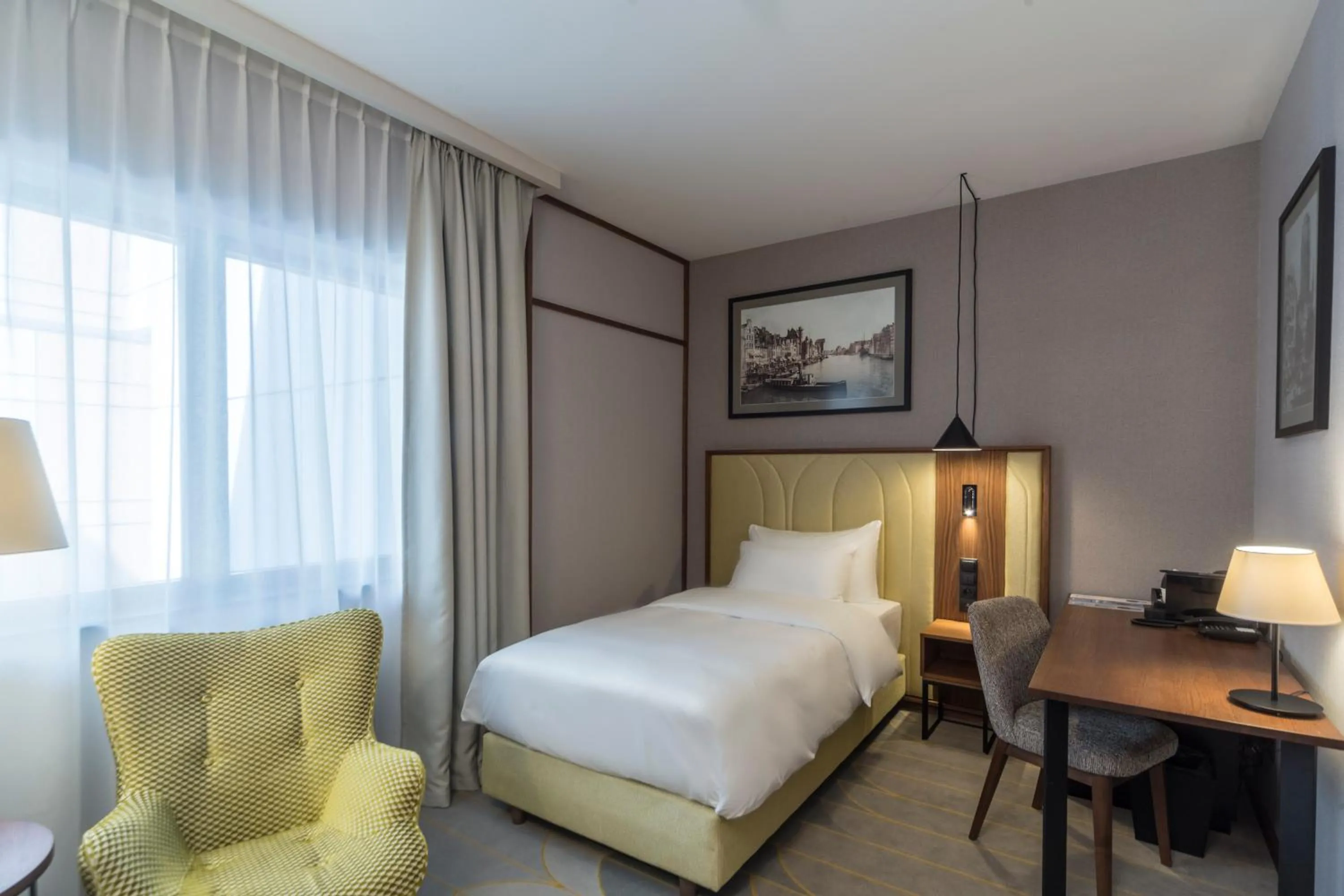 Bed in Radisson Hotel & Apartments Gdansk