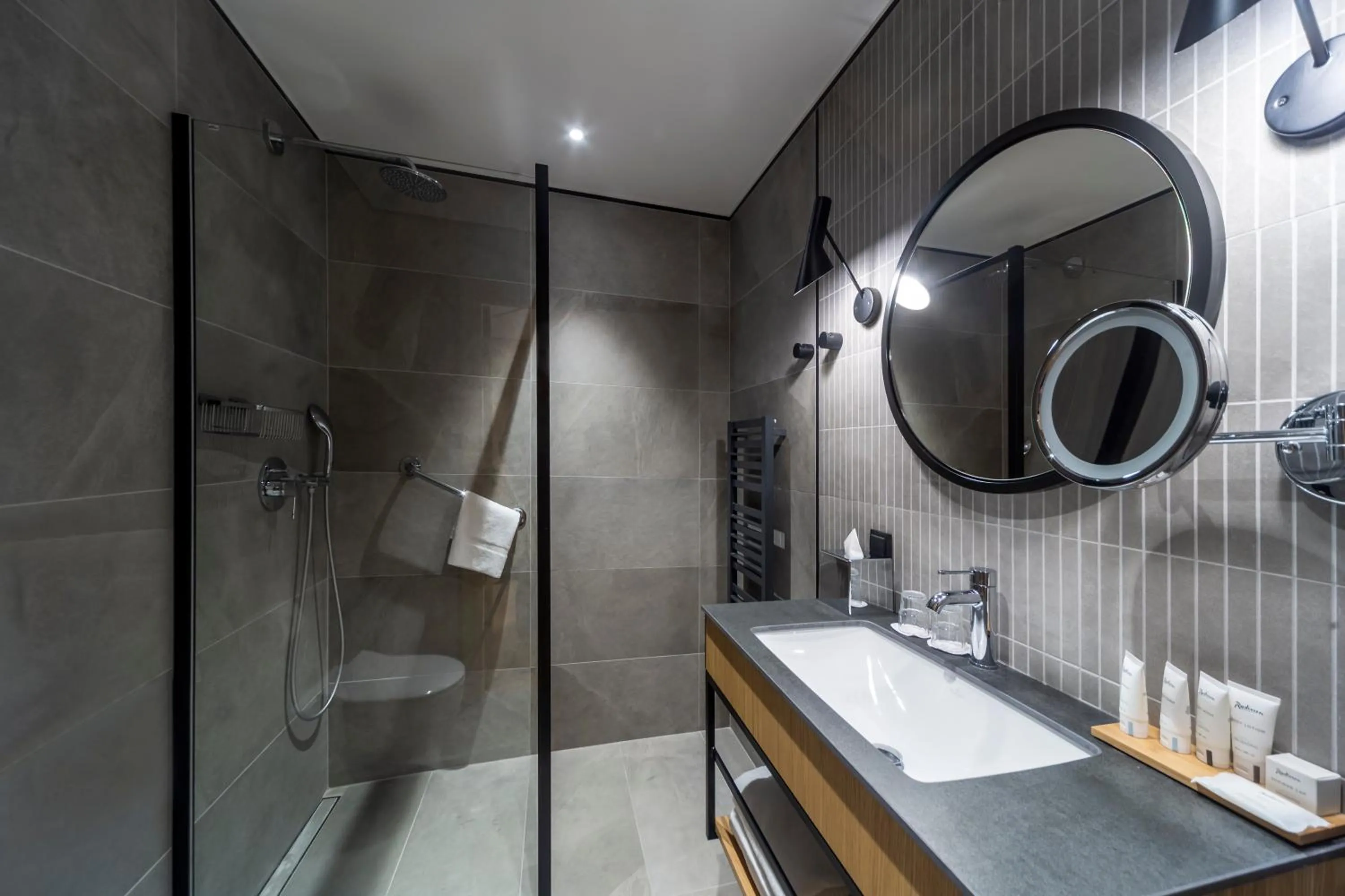 Shower in Radisson Hotel & Apartments Gdansk