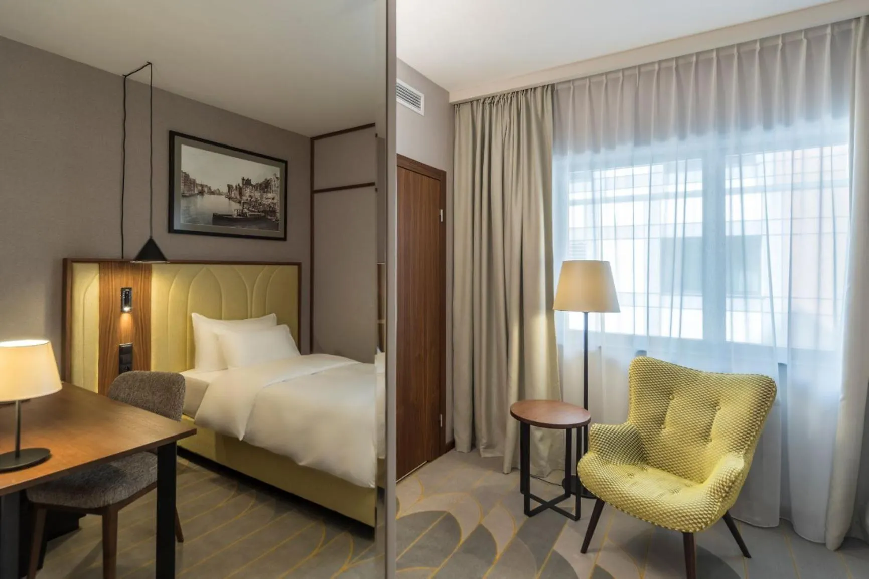 Bed in Radisson Hotel & Apartments Gdansk