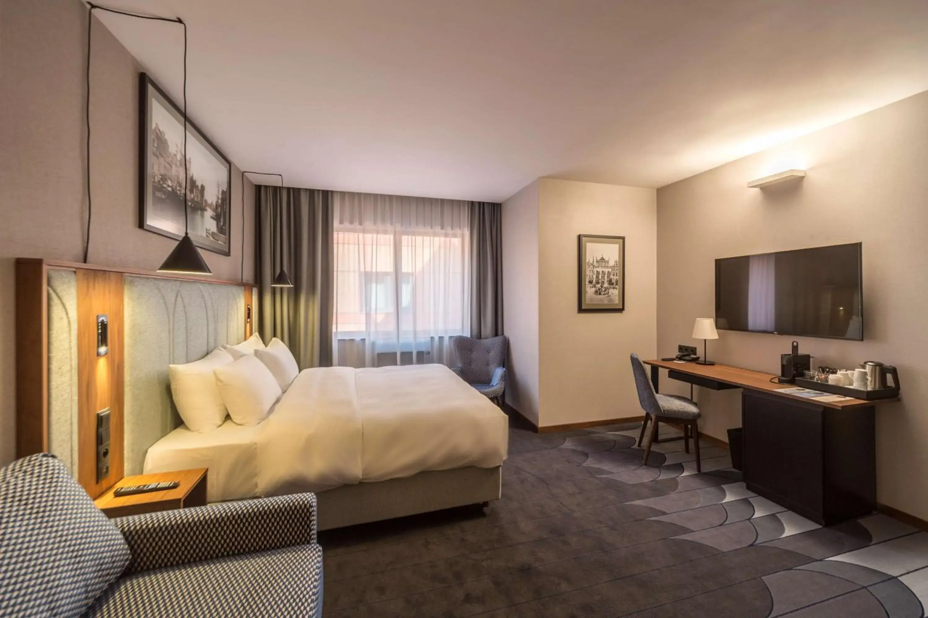 Bedroom, Bed in Radisson Hotel & Apartments Gdansk Bedroom, Bed in Radisson Hotel & Apartments Gdansk