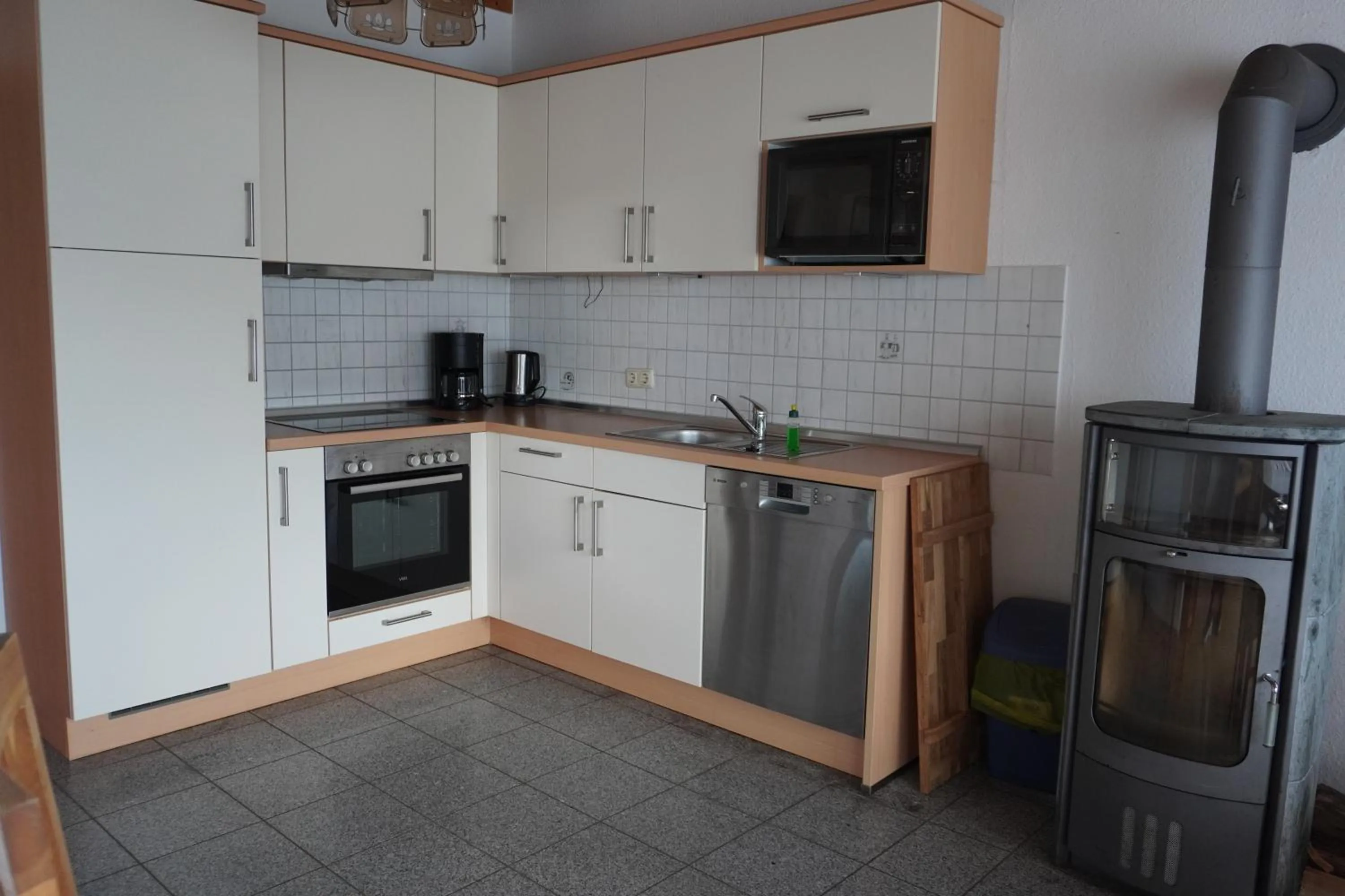 Kitchen or kitchenette in Alcor Hotel Feriendorf an der Ostsee