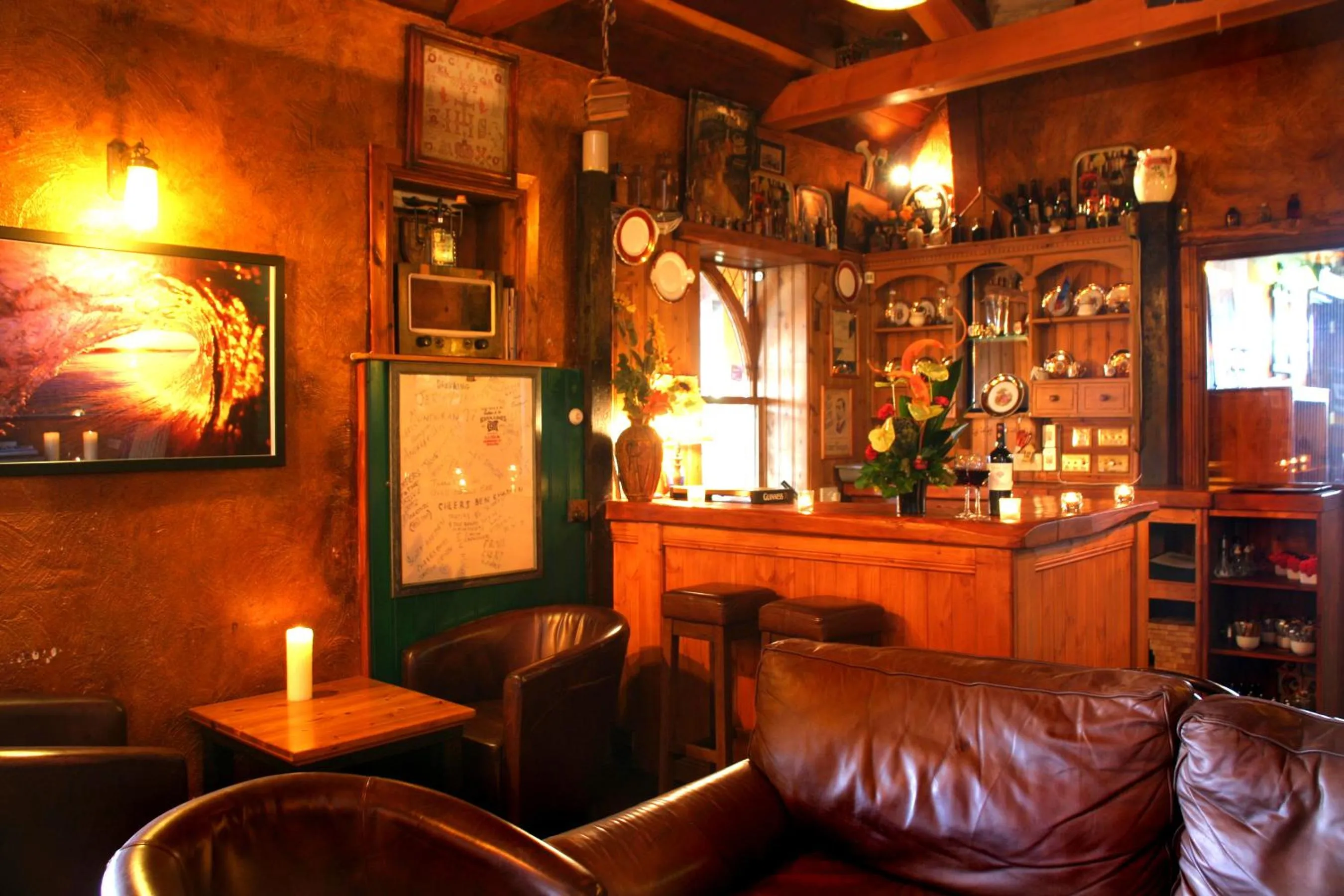 Day in Maddens Bridge Bar & Guesthouse