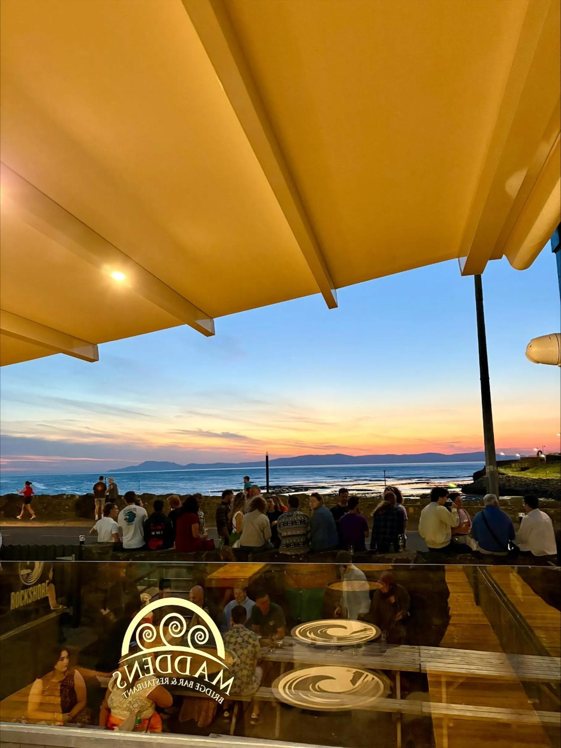Maddens Bridge Bar & Guesthouse